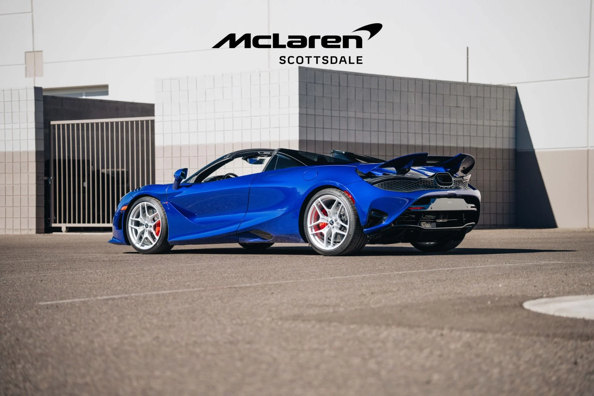 mph006_37979237_Used_2024_MCLAREN_750_S_1737045878_4139b01e17