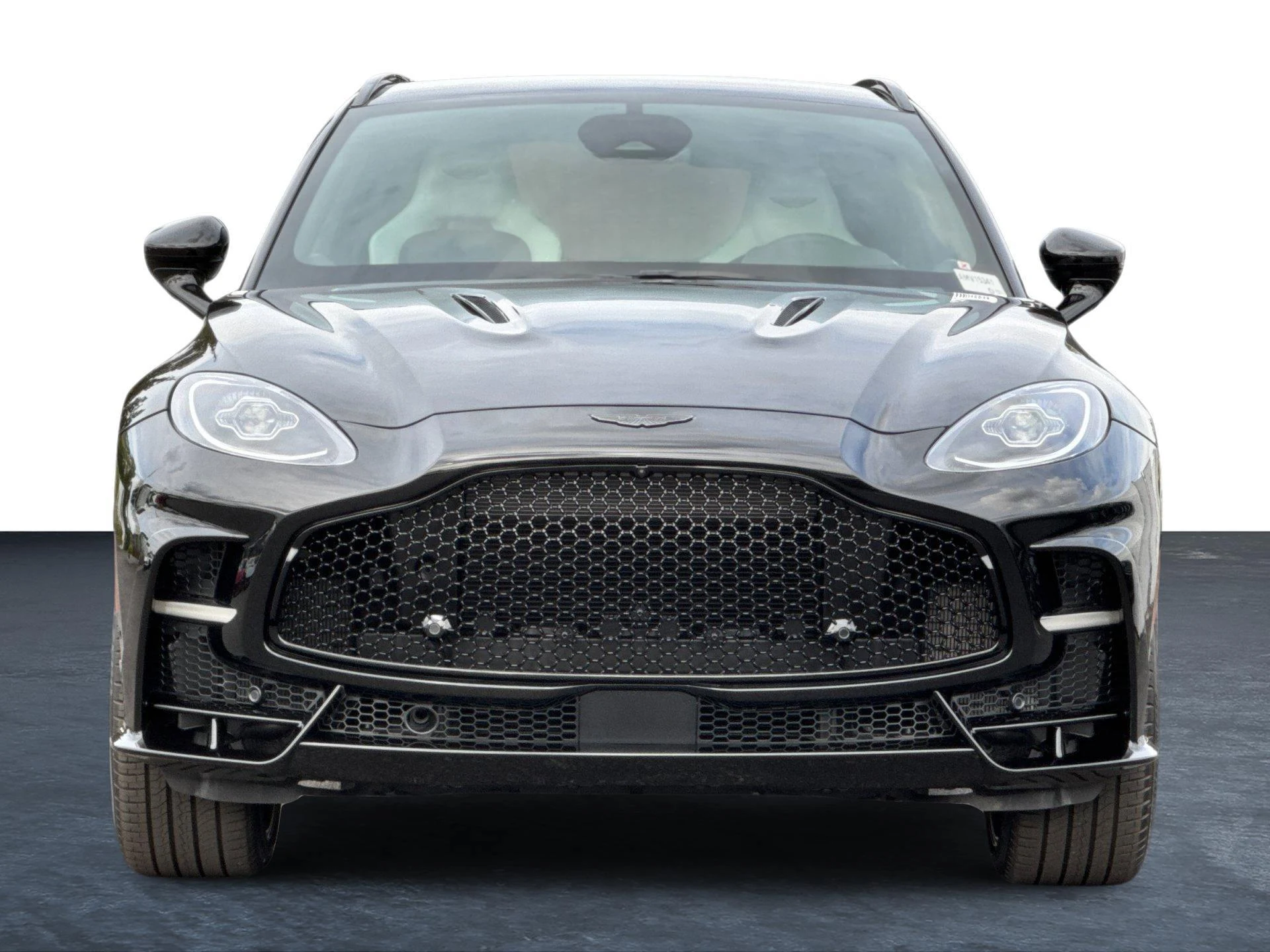 mph006_3807720597_New_2026_Aston_Martin_DBX_S_1793357264_9027faa330