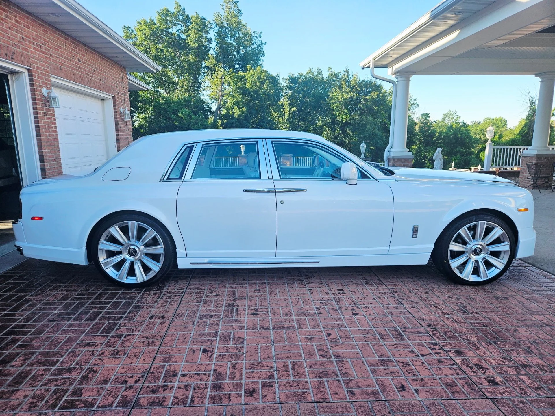 mph006_3812014344_Used_2007_Rolls_Royce_Phantom_1782166837_a5b457c7a9