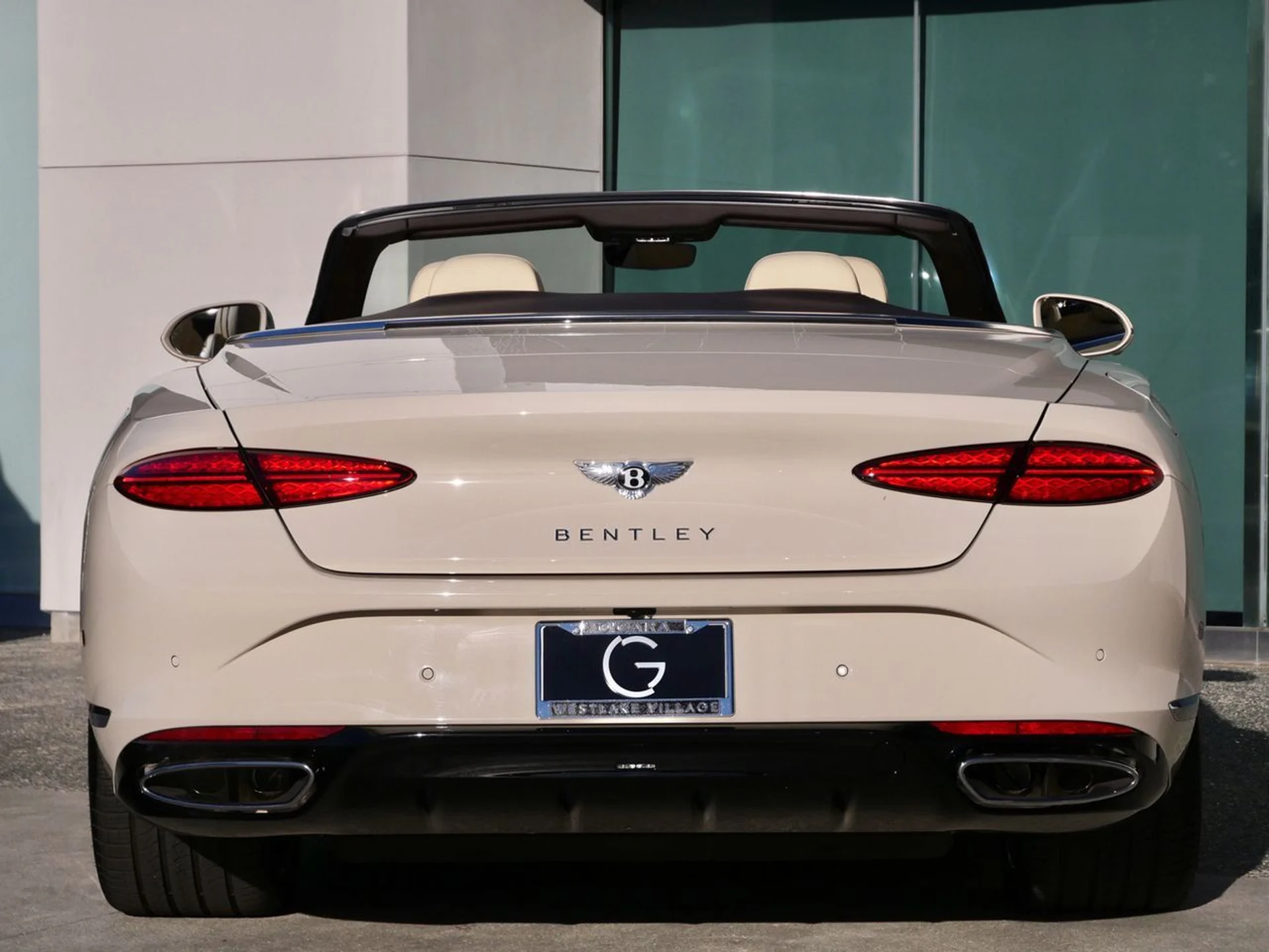 mph006_3839981930_8837fa9f5c5169ed1d091df6e3e813aex_466185380e