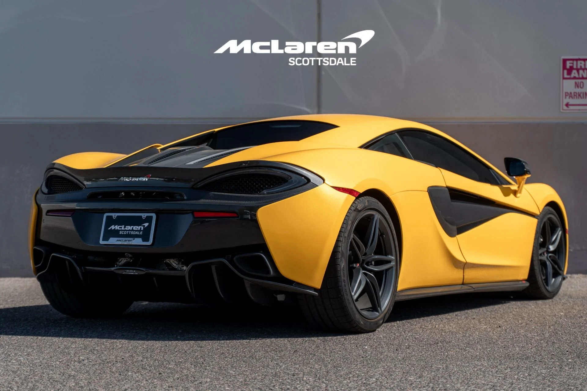 mph006_3840988088_Used_2017_MCLAREN_570_S_COUPE_1783701334_85e9893c5b