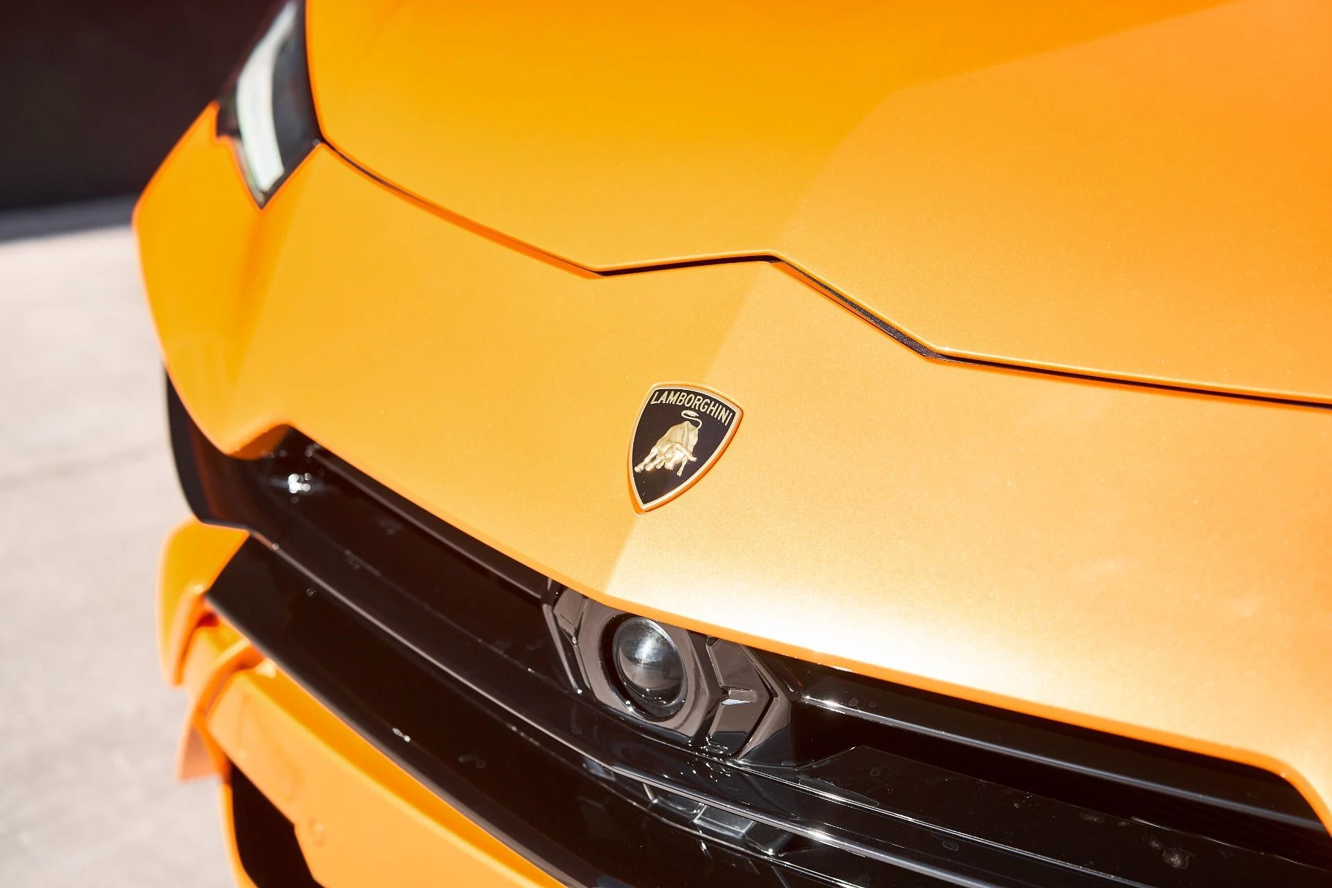 mph006_3842980031_Used_2023_Lamborghini_Urus_S_1747338722_d10a1fa321