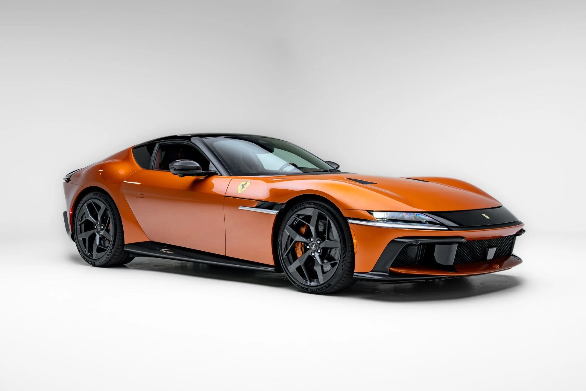 mph006_38447291_Used_2025_Ferrari_12_Cilindri_1778528134_d5f093b6b4