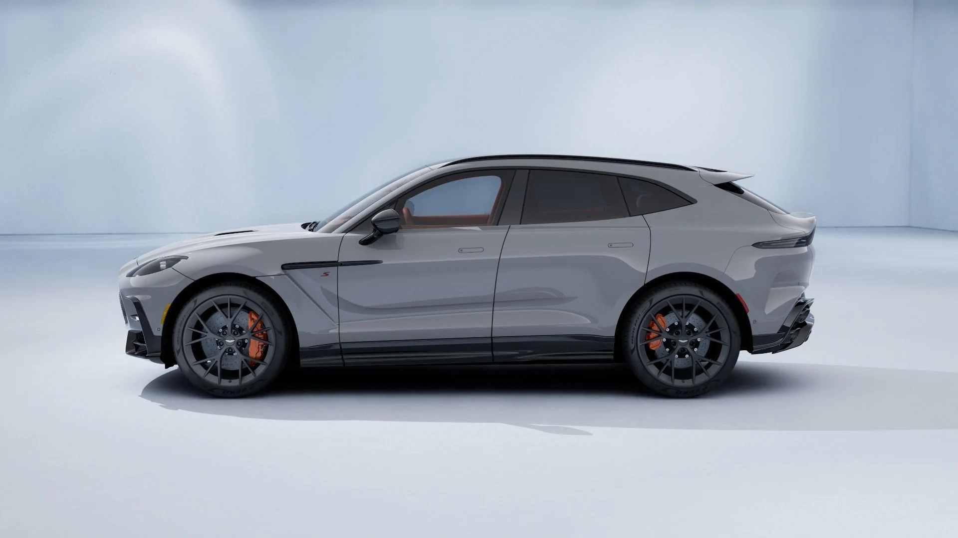 mph006_384629591_New_2026_Aston_Martin_DBX_S_1784298553_224a04e54c