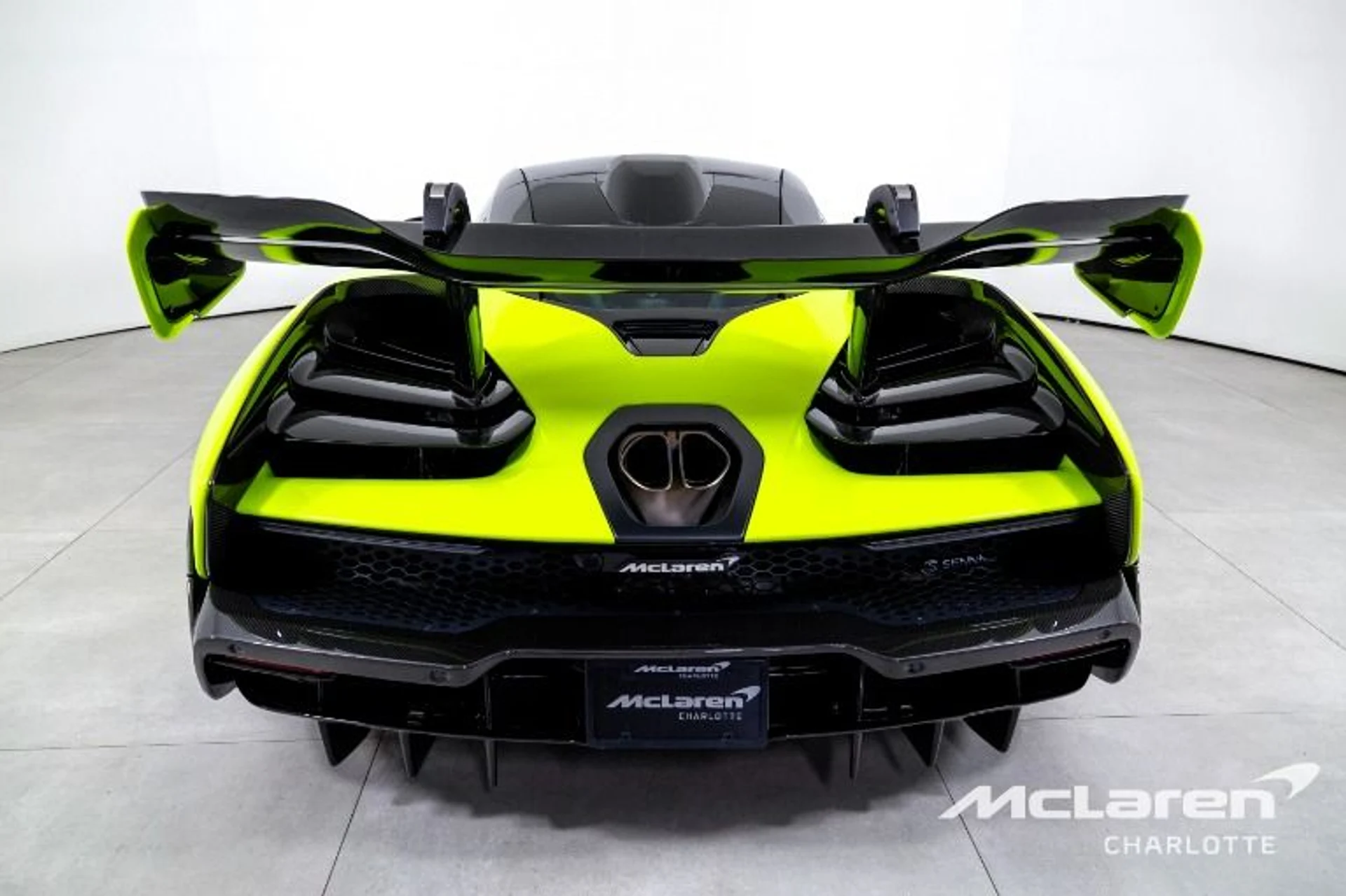 mph006_3846380507_Used_2019_Mc_Laren_Senna_09bb9037a4