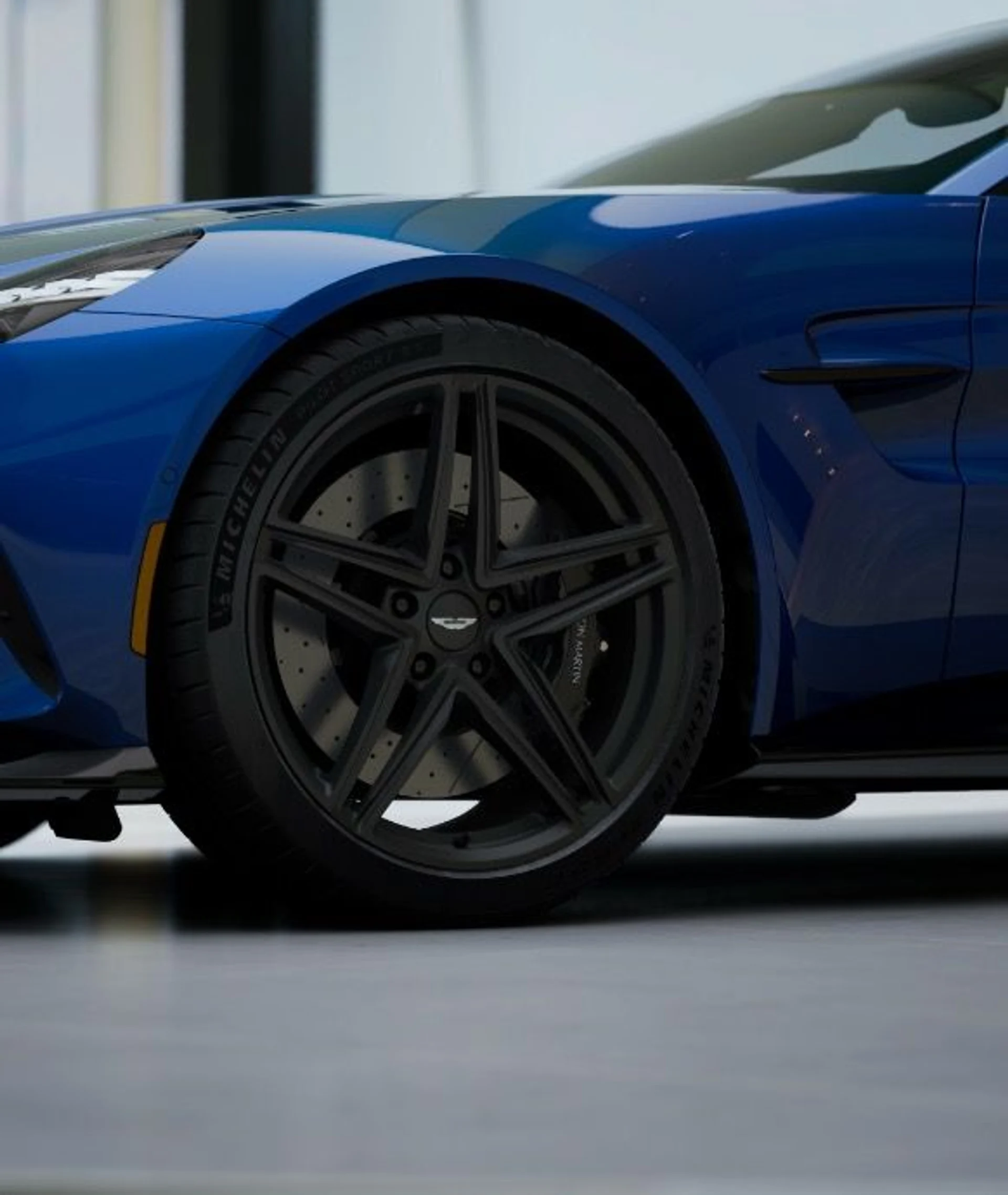 mph006_384846286_New_2026_Aston_Martin_Vantage_Roadster_1790019079_f4e63f86d2
