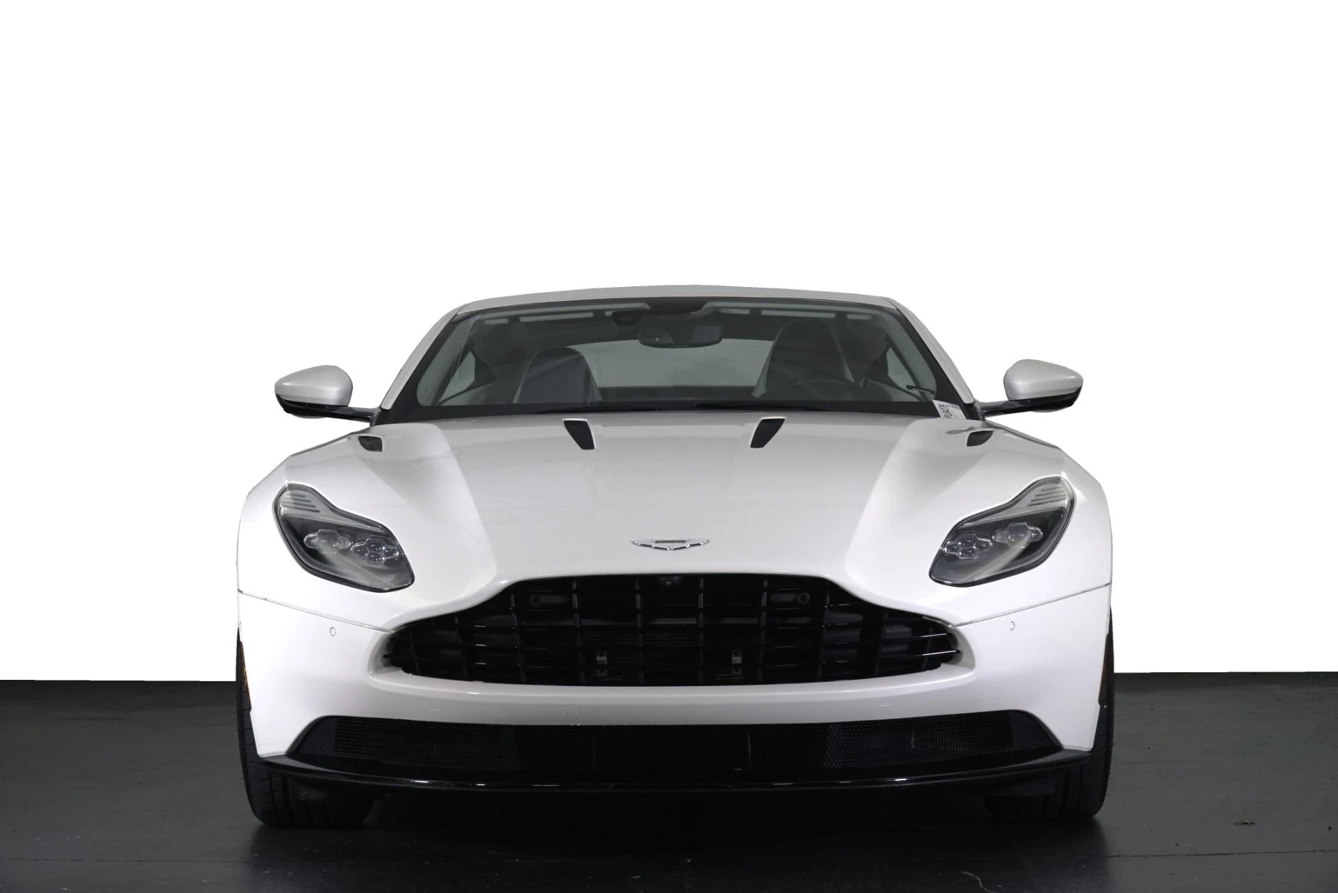 mph006_3849237666_Used_2018_Aston_Martin_DB_11_1764361544_910c822f57