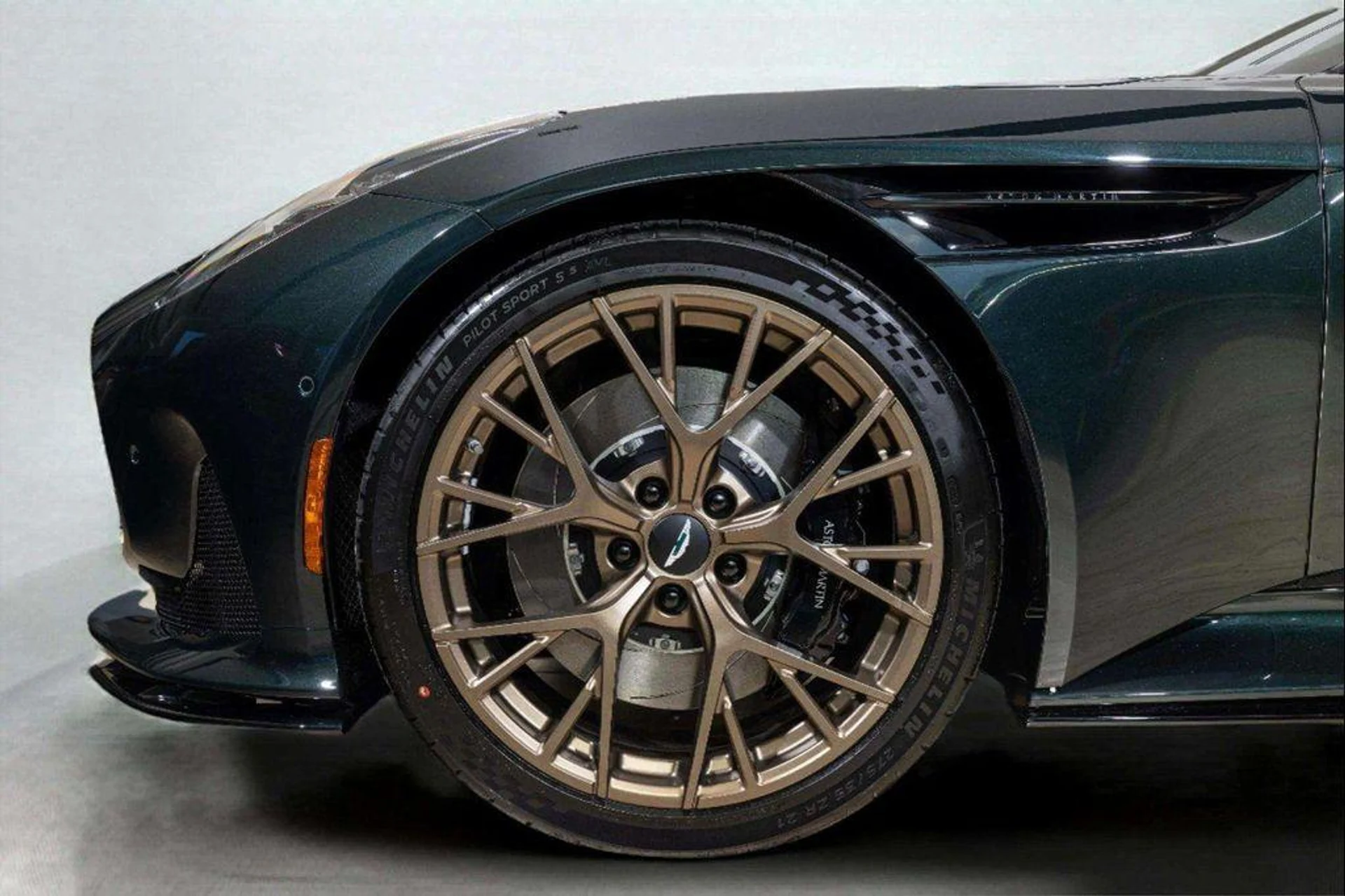 mph006_3852685143_ty5o0_Hw_El6qic_Q_Aj_Fv52_SHJ_1gfg_c869c234a7