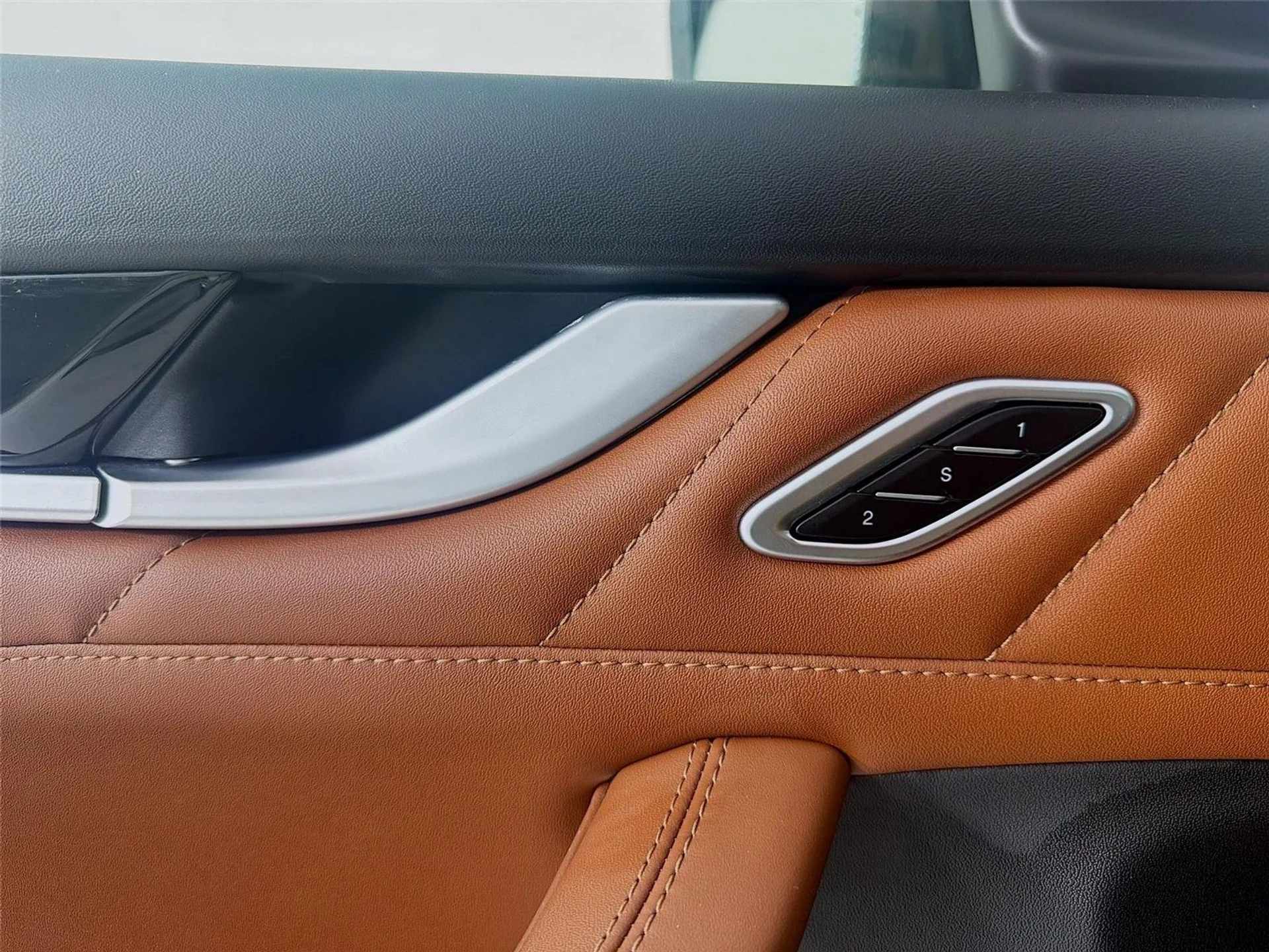 mph006_3876649436_adaf7a249d9e7ed12ec426920b7d391a_e0e33a65fd