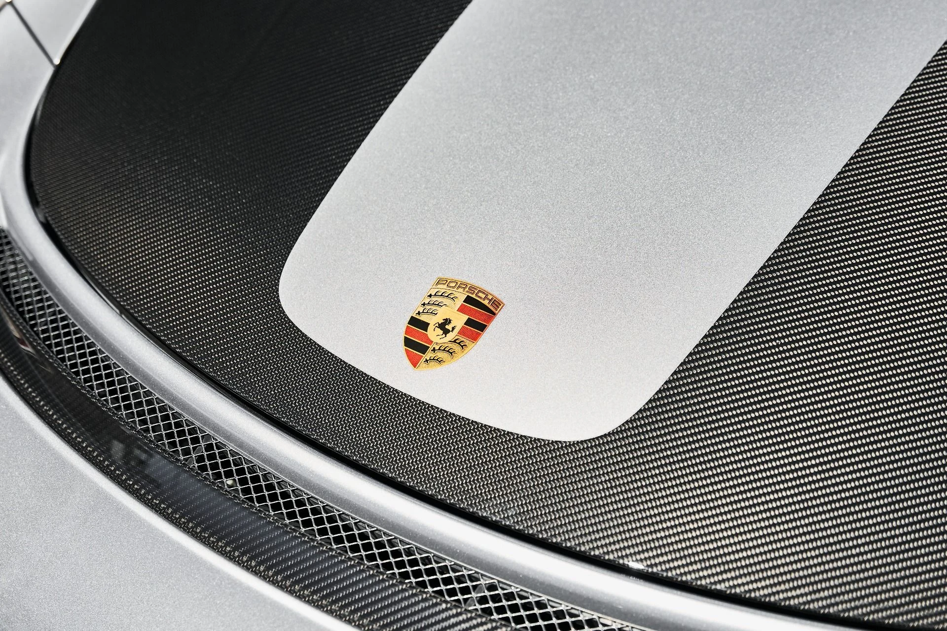 mph006_3876779546_Used_2019_Porsche_911_GT_2_RS_1788559129_9523f00b8f