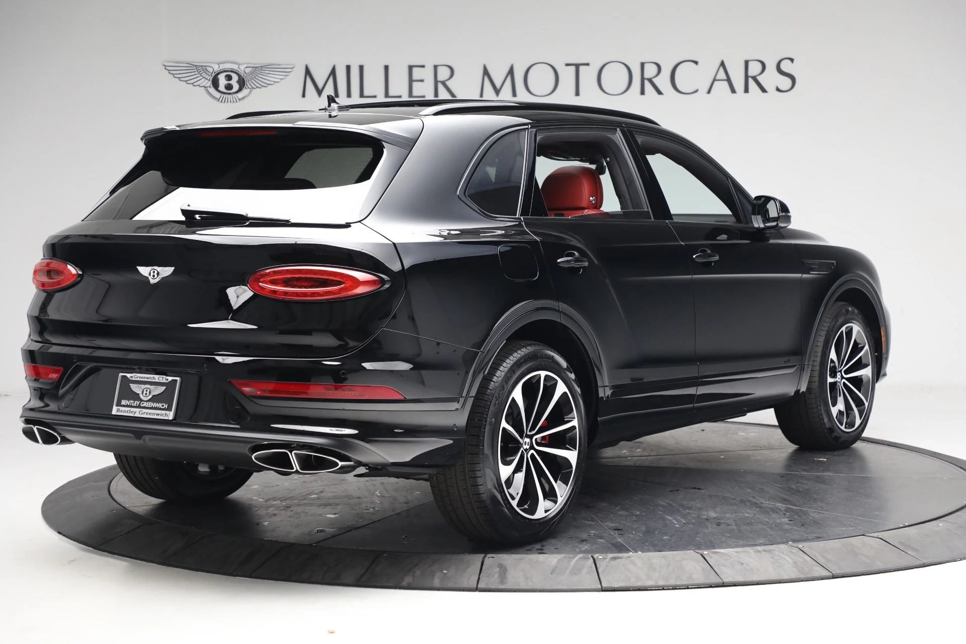 mph006_3878808459_Used_2022_Bentley_Bentayga_V8_1772749614_b491ef2e82