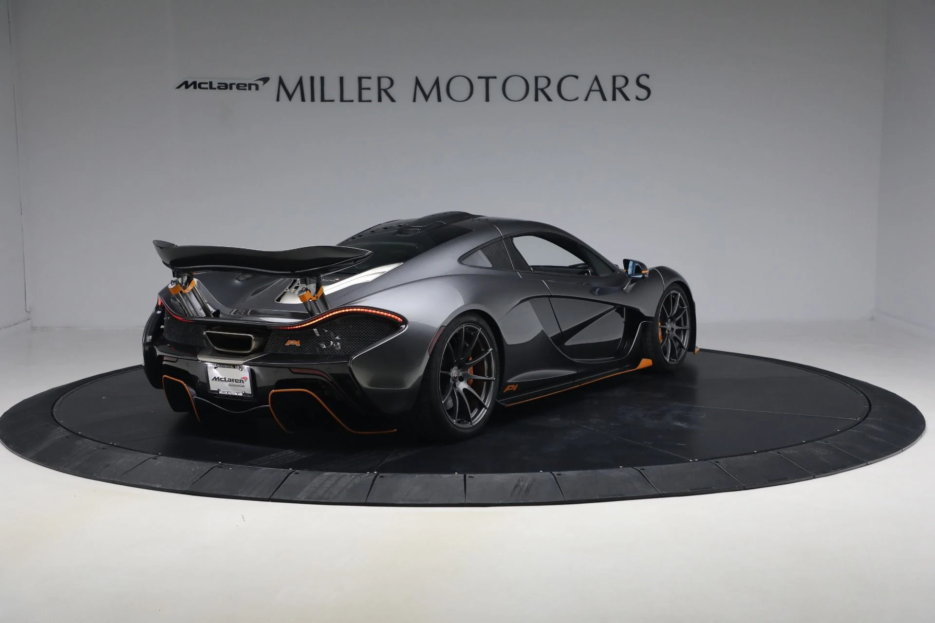 mph006_3881788957_Used_2014_Mc_Laren_P1_dfbd7af66d