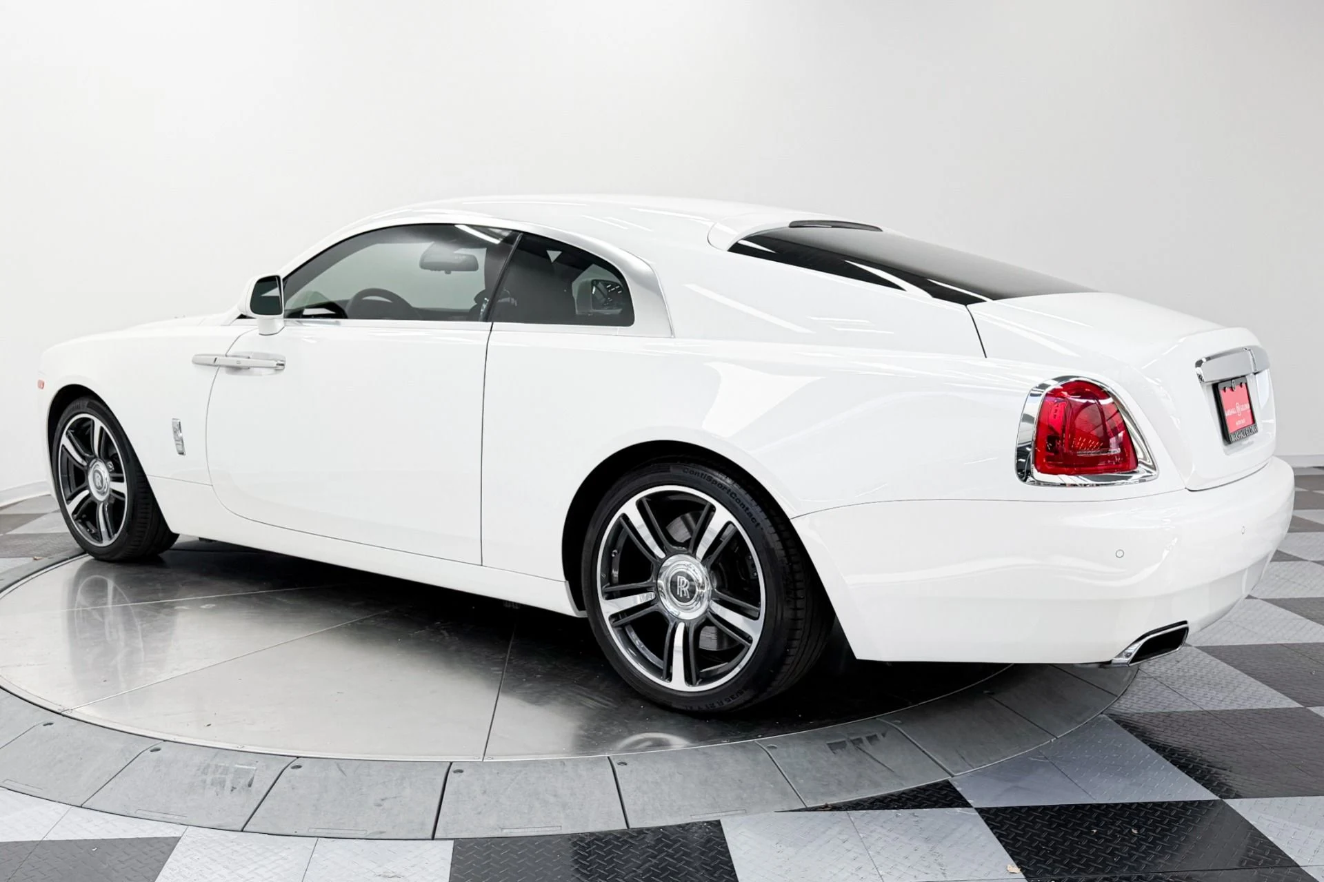 mph006_38823062_Used_2019_Rolls_Royce_Wraith_Starlight_Headliner_Drivers_Assistance_3_1782320533_ee10852e63