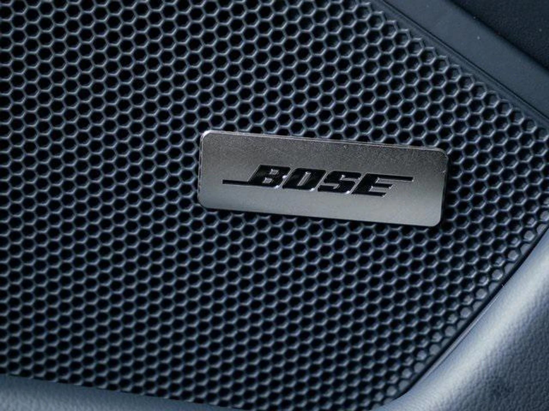 mph006_3887034346_Fv98vv_G96rc_Lea_Yfg_X_Mr_MSH_8_MMU_4bf889d541