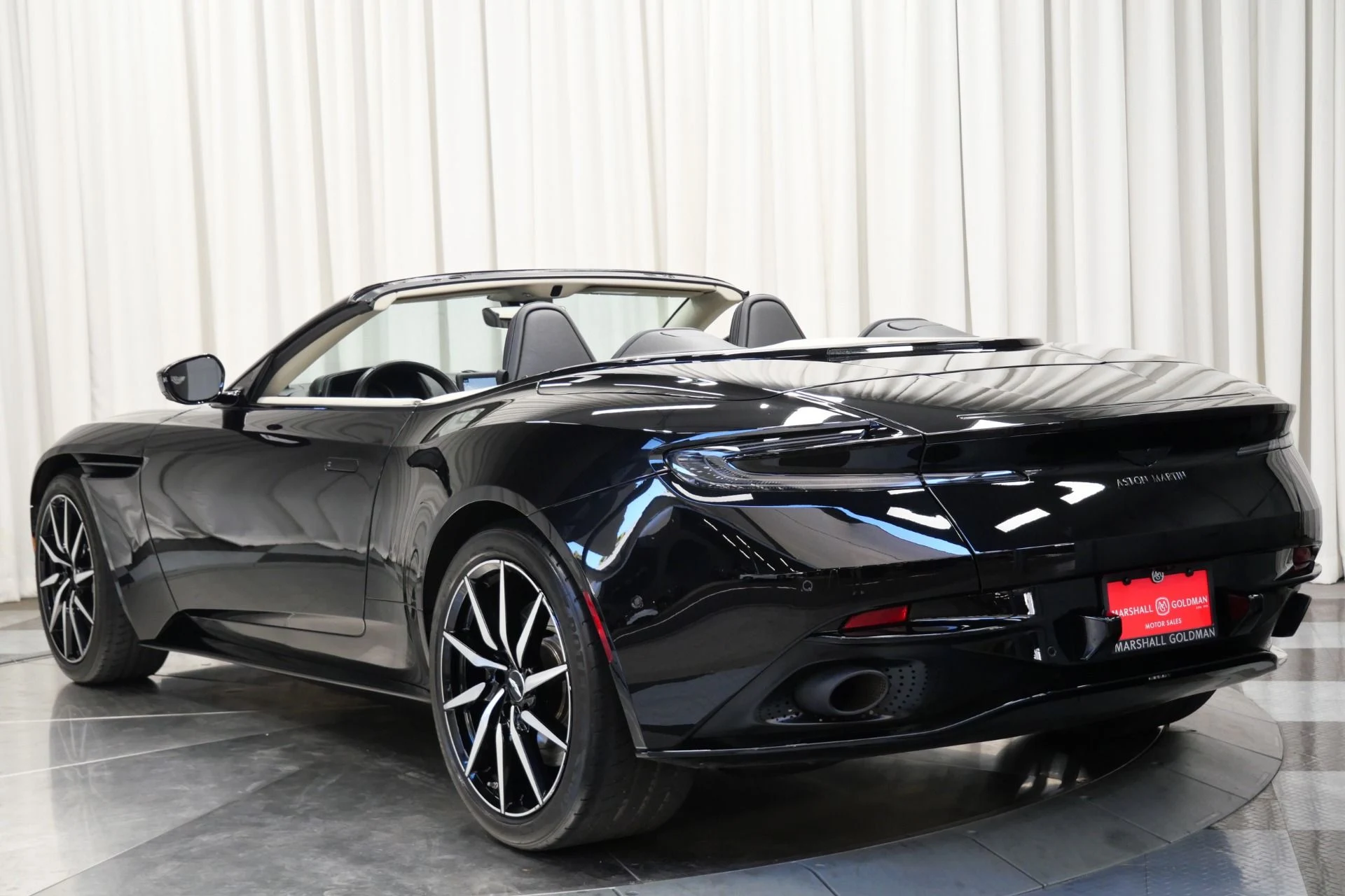 mph006_3888260133_Used_2021_Aston_Martin_DB_11_Volante_1760108226_c875f402dd