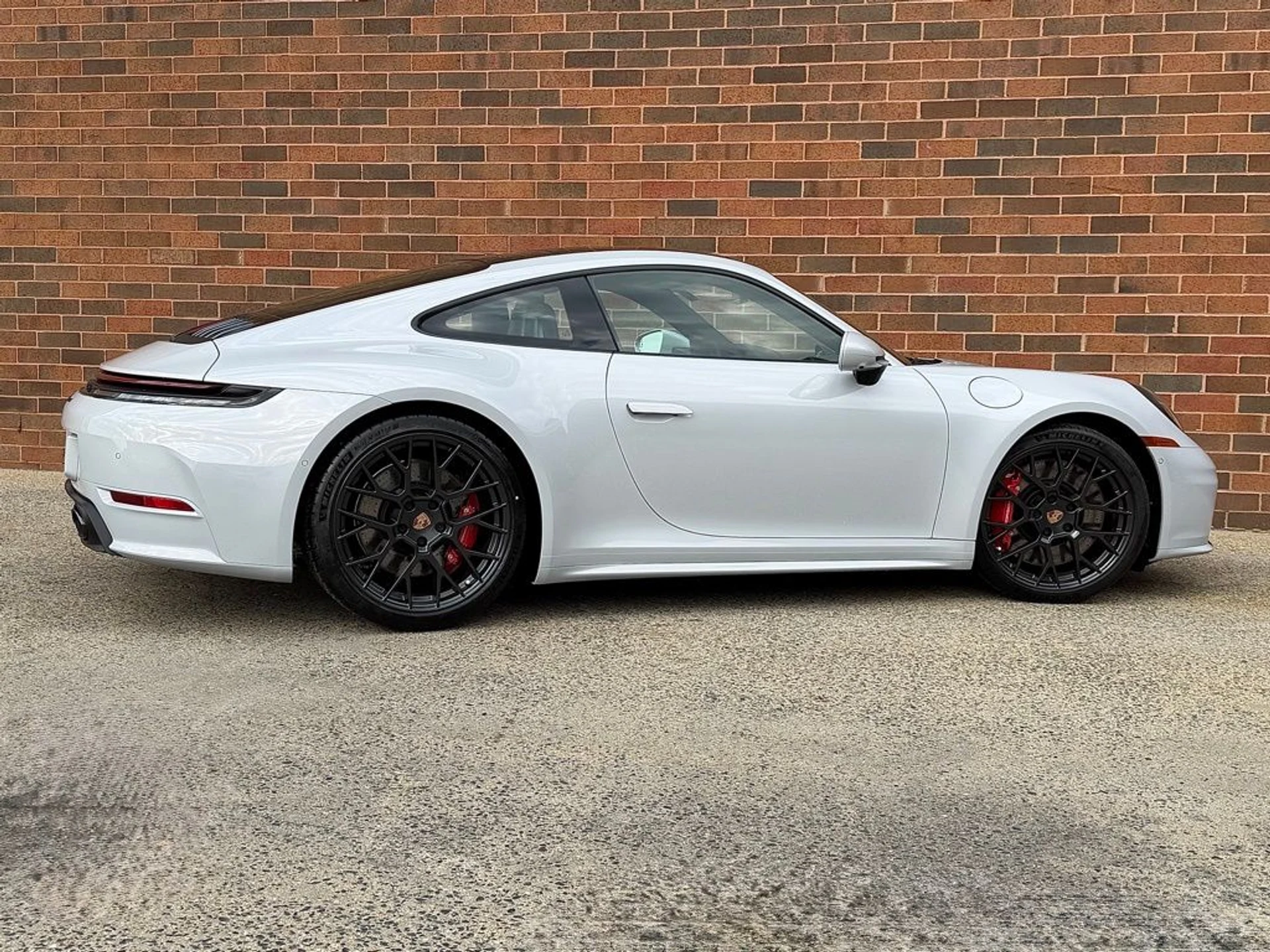 mph006_3888505000_5ed10843e7be45932b6808475312bd80x_987ed8d283