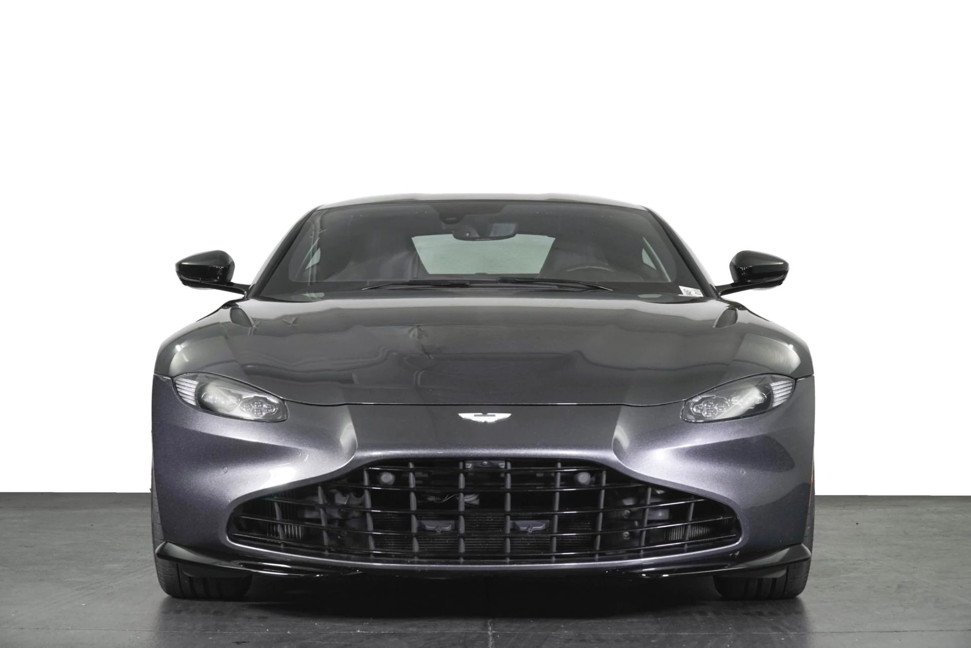 mph006_3888719141_Used_2023_Aston_Martin_Vantage_1779907330_de982263ae