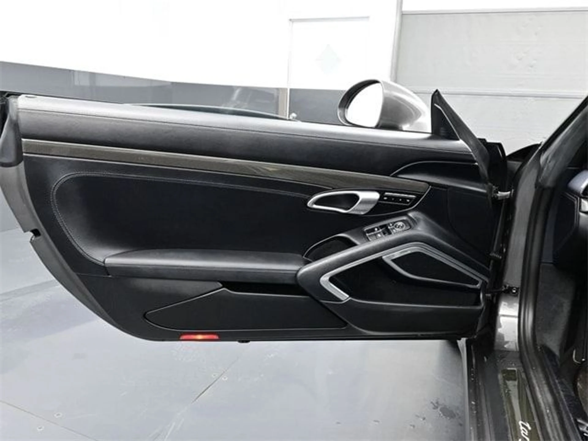 mph006_3894362723_58c2cbab7816238f70d480bebfb60242x_073849864e