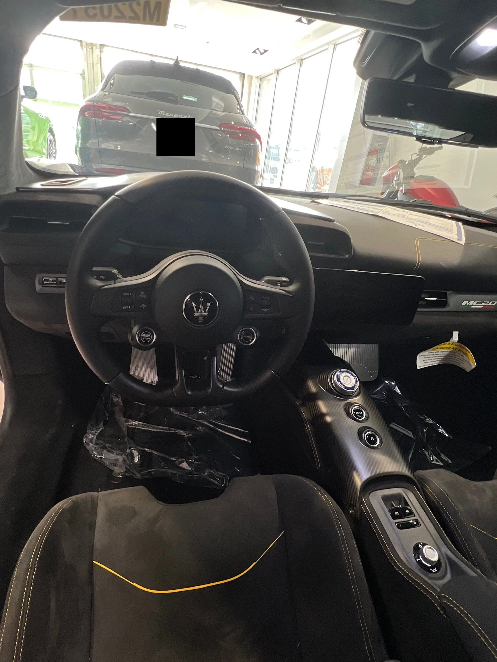 mph006_3895466887_Used_2022_Maserati_MC_20_1676954454_52d3c9b84b