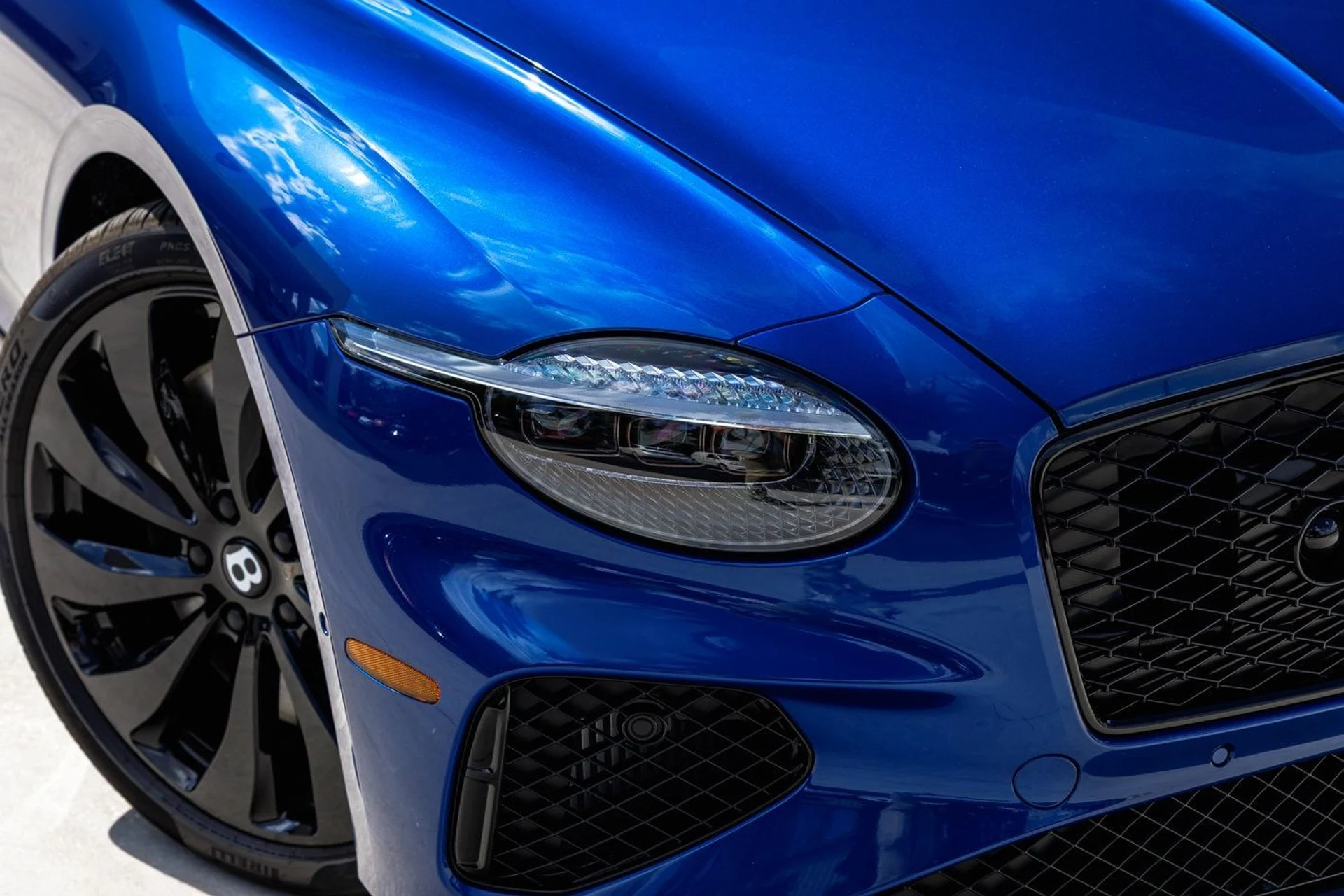 mph006_3903717007_40a709b6df8259008baf53d003edc87fx_dbf64f8f73