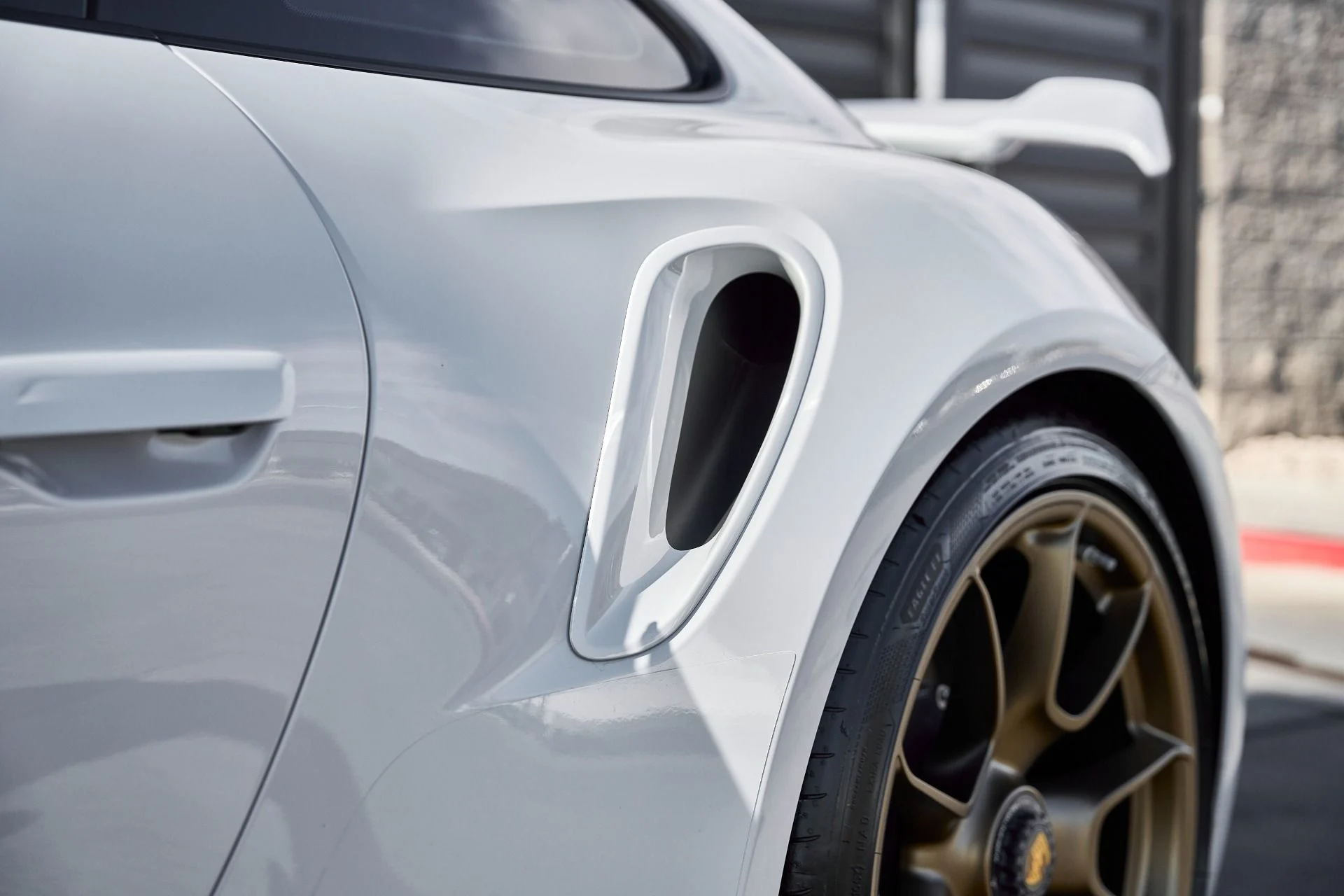 mph006_3921587358_Used_2024_Porsche_911_Turbo_S_1767838686_85d78ea59d