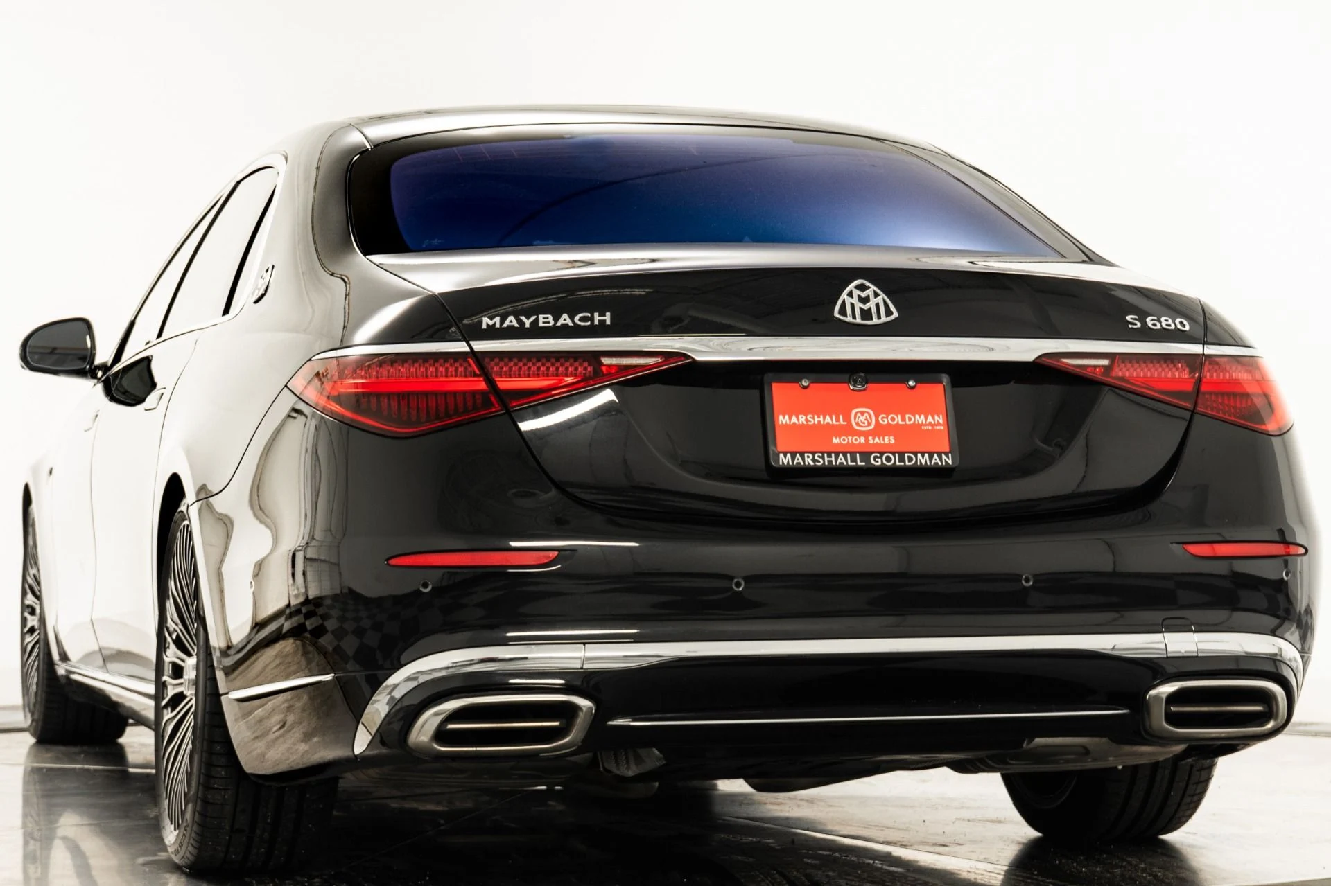 mph006_392396610_Used_2023_Mercedes_Benz_Mercedes_Maybach_S_680_Executive_Rear_Seat_Package_V12_Power_Immense_Room_1759929527_6c2cebec10