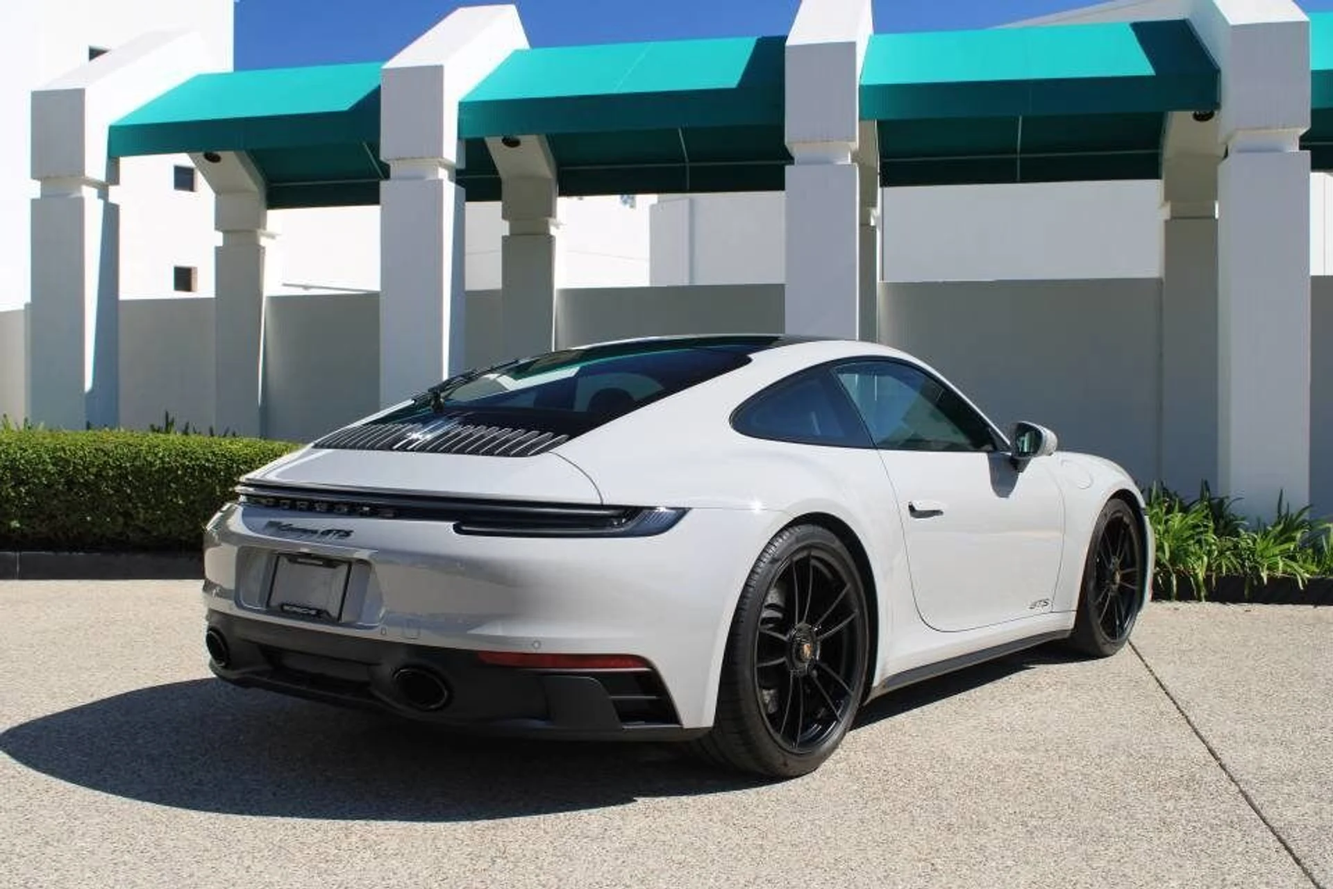 mph006_3925494400_2e9931c8fcb49a5d135e440097c2f0b5x_f845a0902a