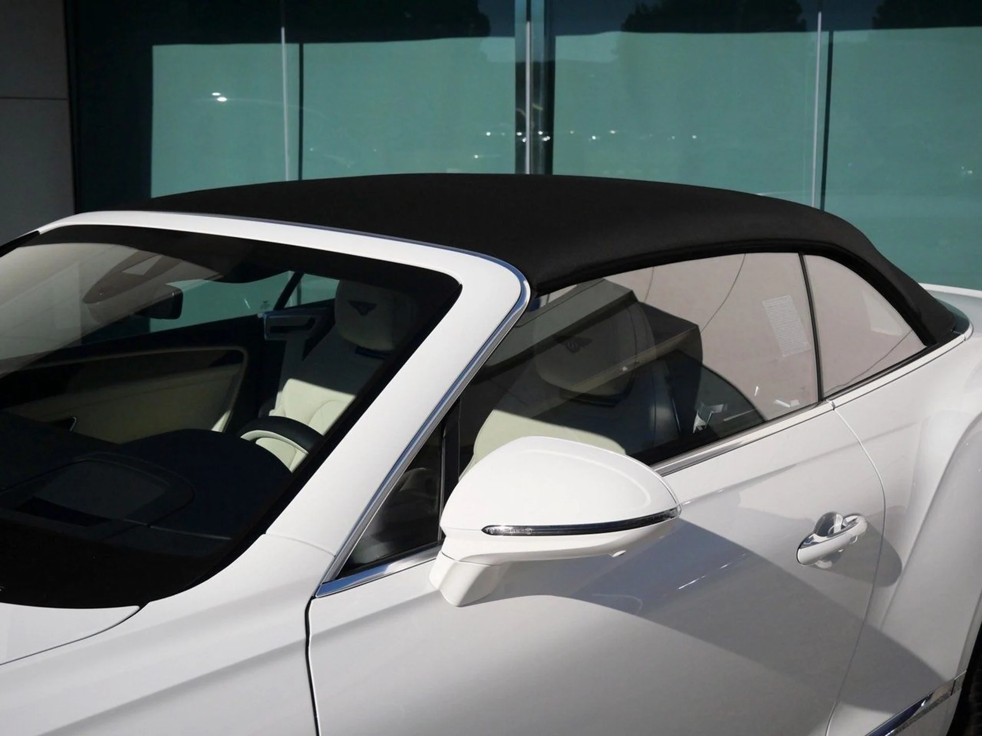 mph006_3925758459_fa95f01e965c0a2008fdd37ba4a9eac1x_b60e6f693c