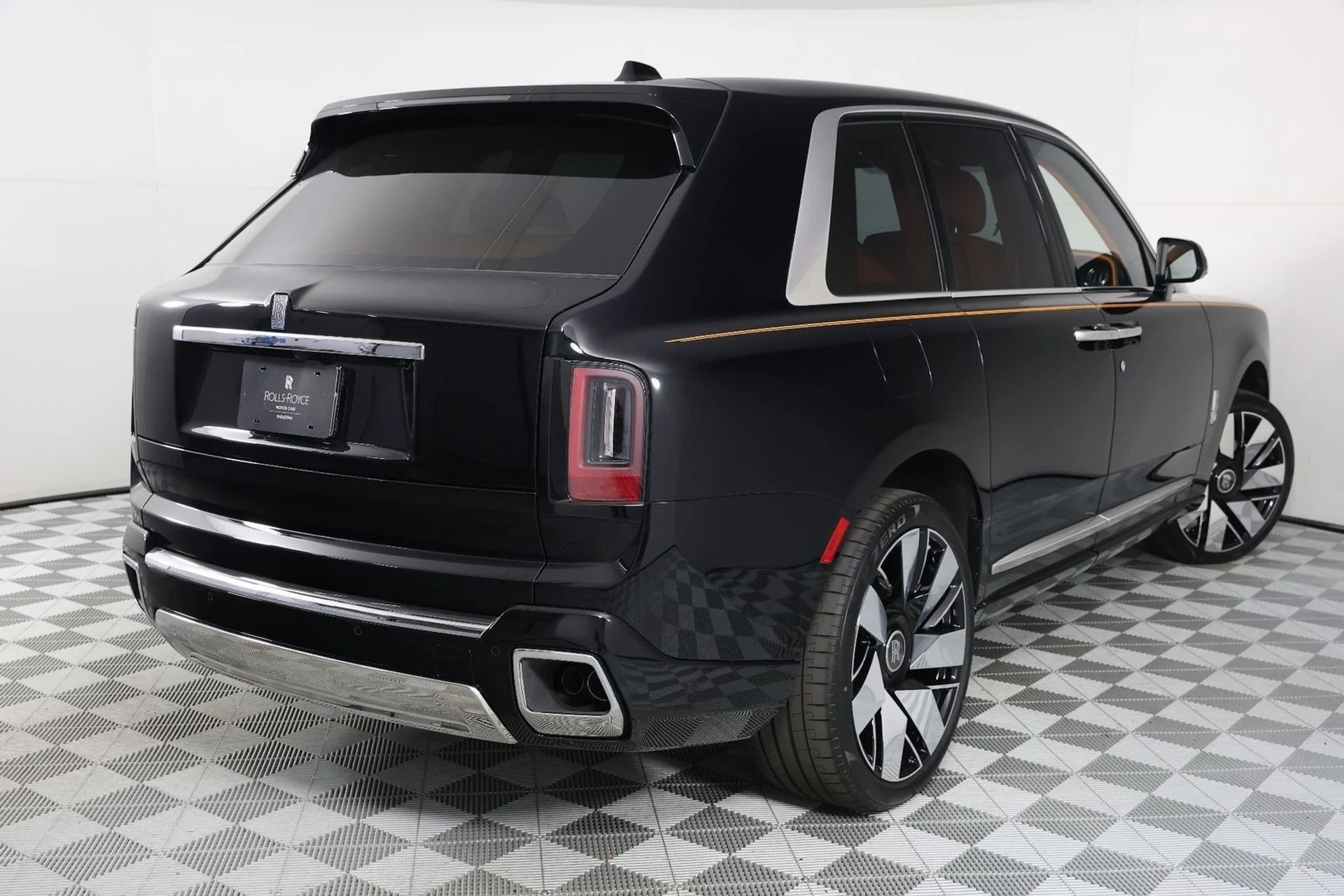 mph006_3926793653_91ff2c9bca5d4a12e75393a444400d4c_1f50b229a9