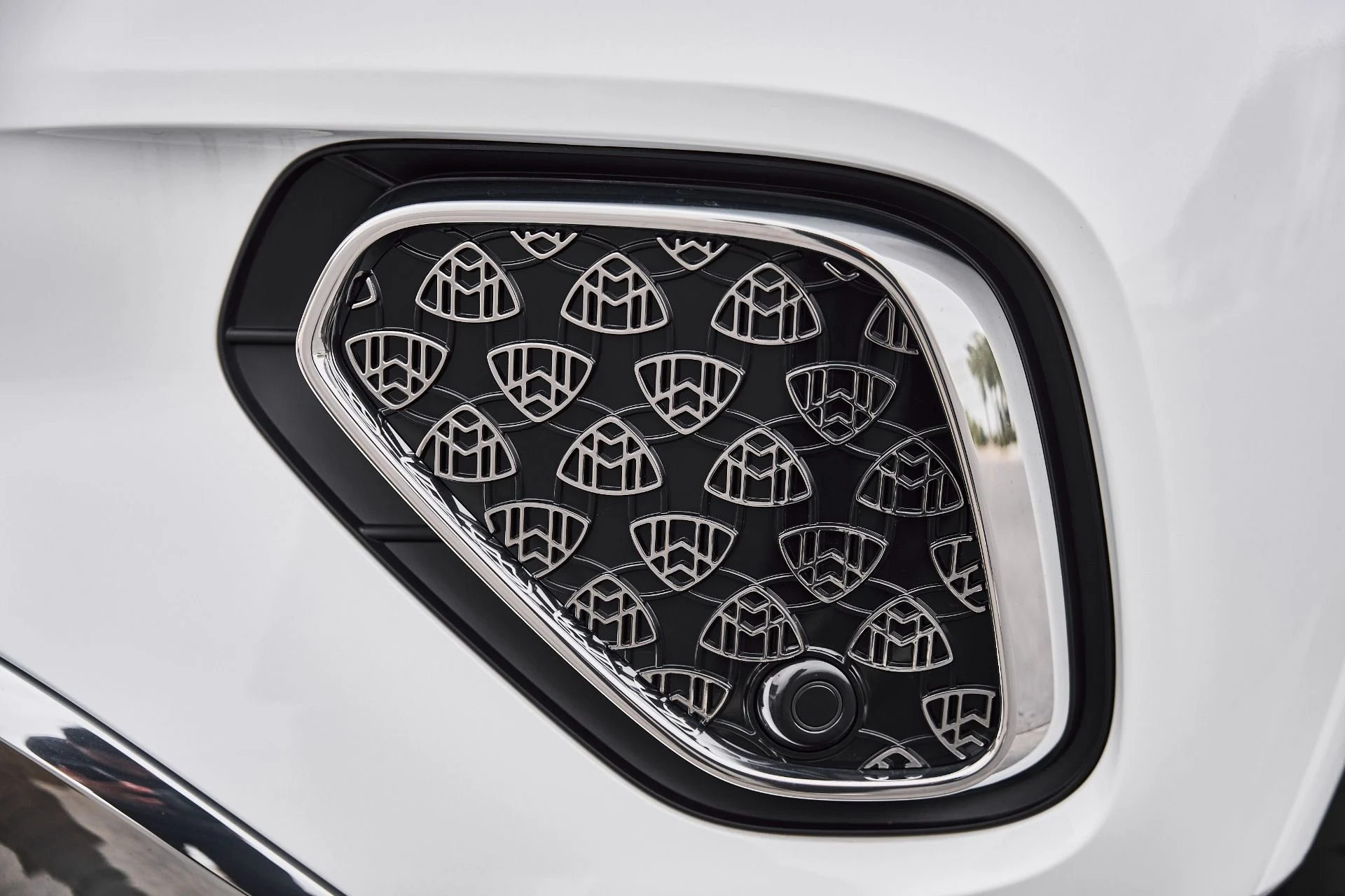 mph006_3938737118_Used_2026_Mercedes_Benz_GLS_Maybach_GLS_600_1777160209_9a114c9643