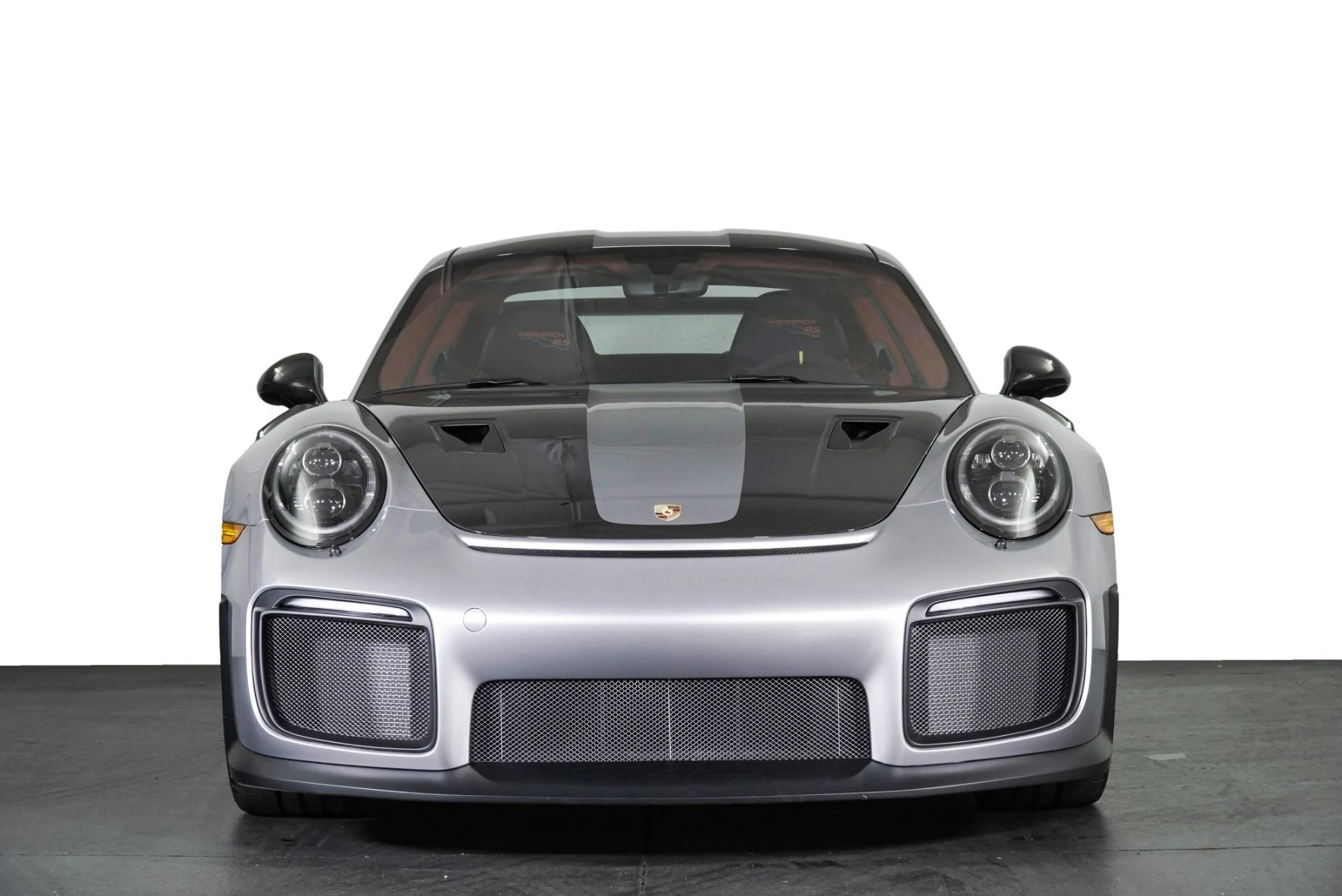 mph006_3953620684_Used_2018_Porsche_911_GT_2_RS_1779312801_652d753e5d
