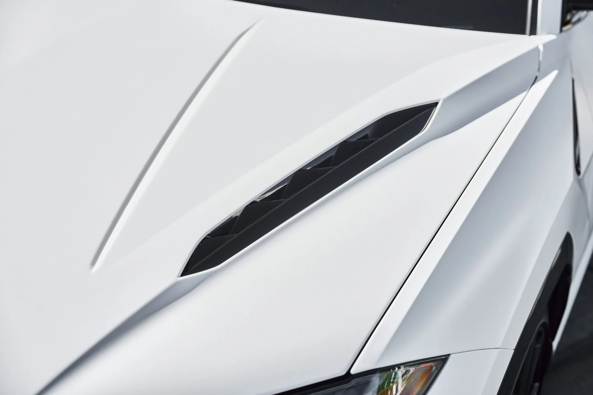 mph006_3960765731_Used_2023_Lamborghini_Urus_S_1780535938_cb65641516
