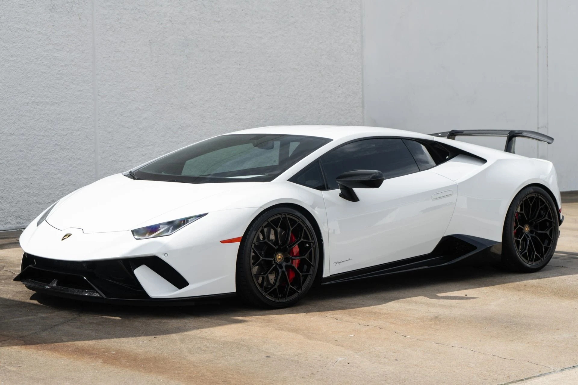 mph006_3965319222_Used_2018_Lamborghini_Huracan_LP_640_4_Performante_1773180113_a0964ebef9