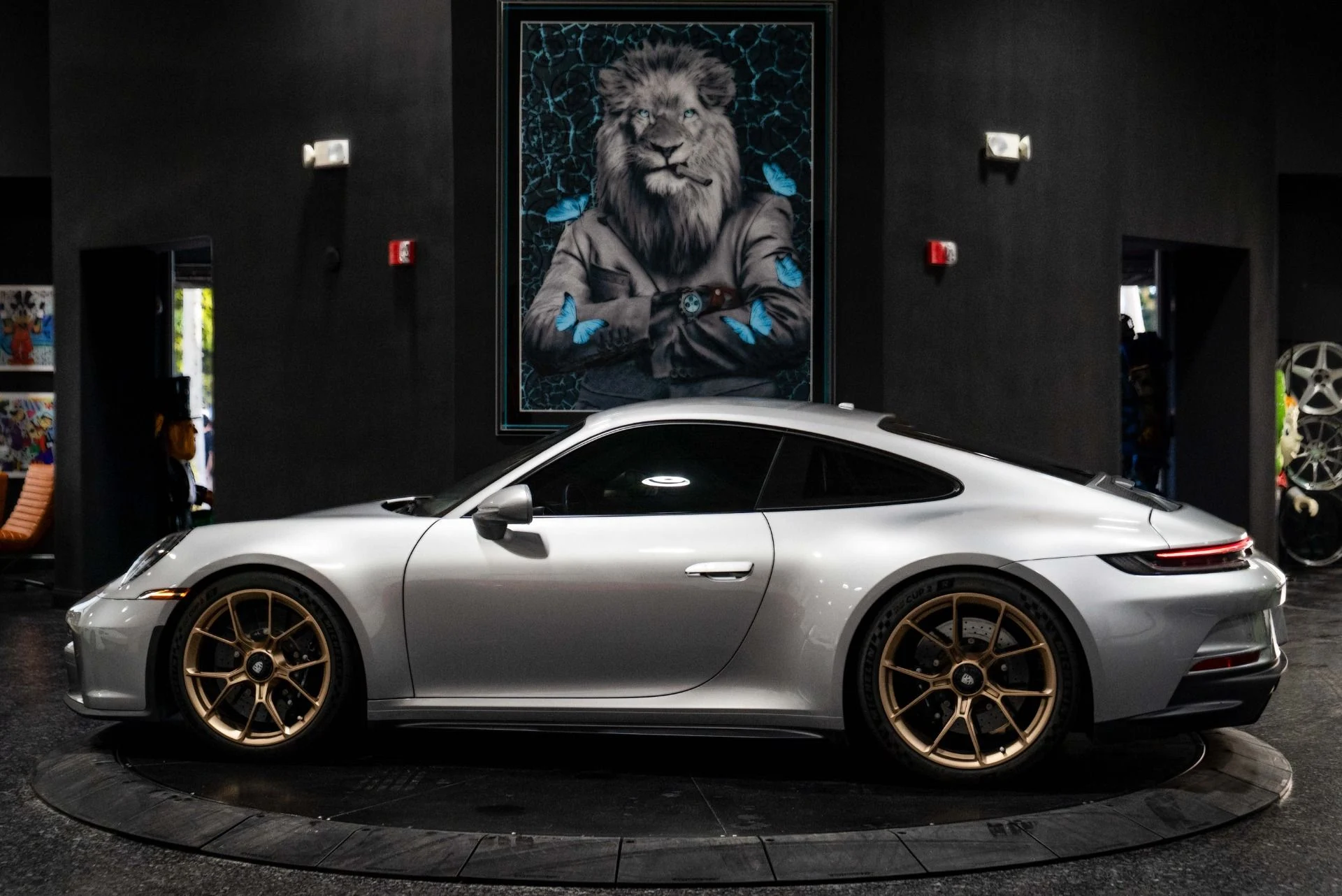 mph006_3973329321_Used_2022_Porsche_911_GT_3_Touring_200k_MSRP_Carbon_Ceramic_Brakes_Front_Lift_1768107823_b3e3b6260f