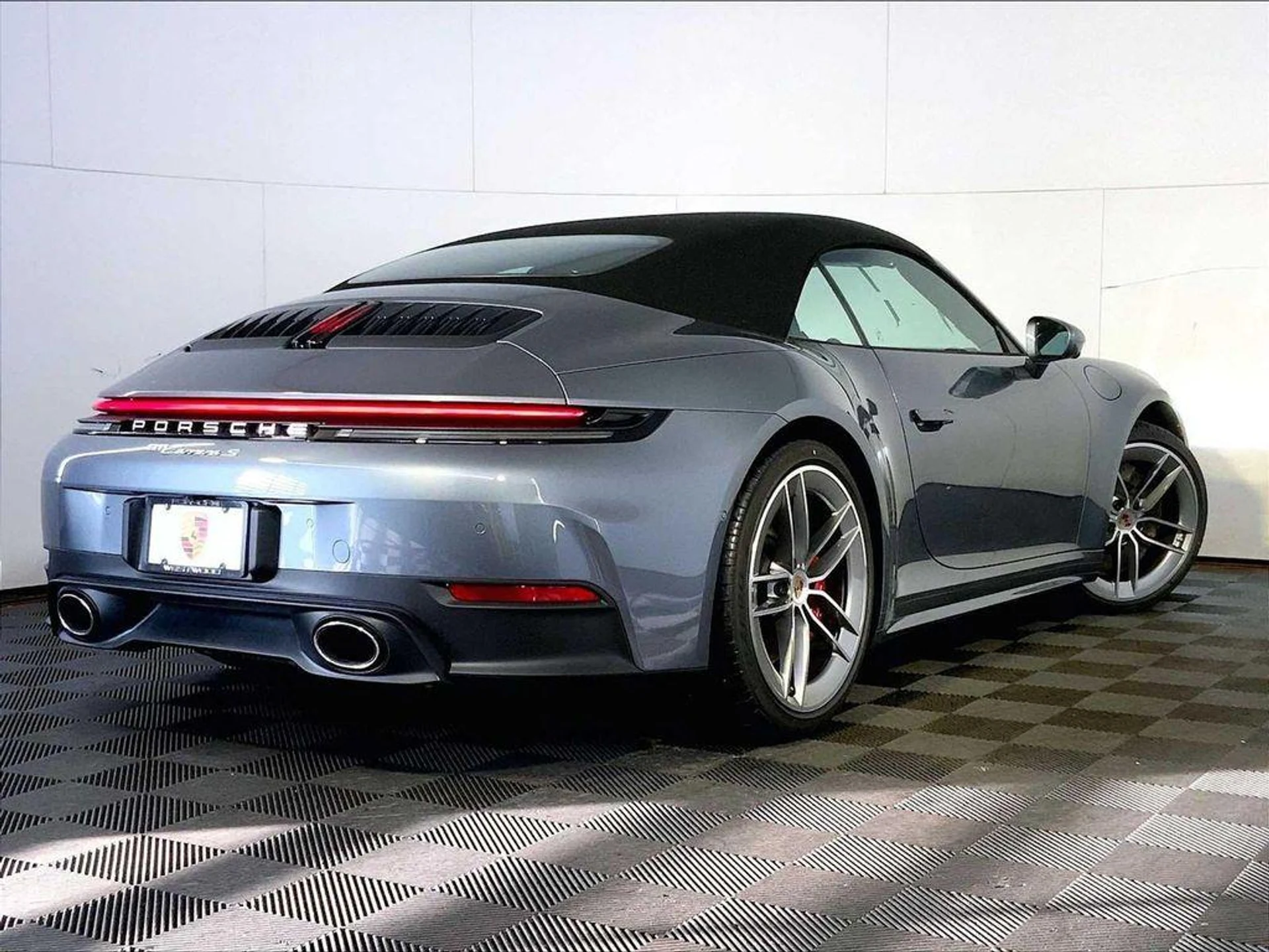 mph006_4000795078_U_Cs_K07_LH_1_E_Nrz5gkv_NP_Dfx4_A_Nm_U_d046a0bff1