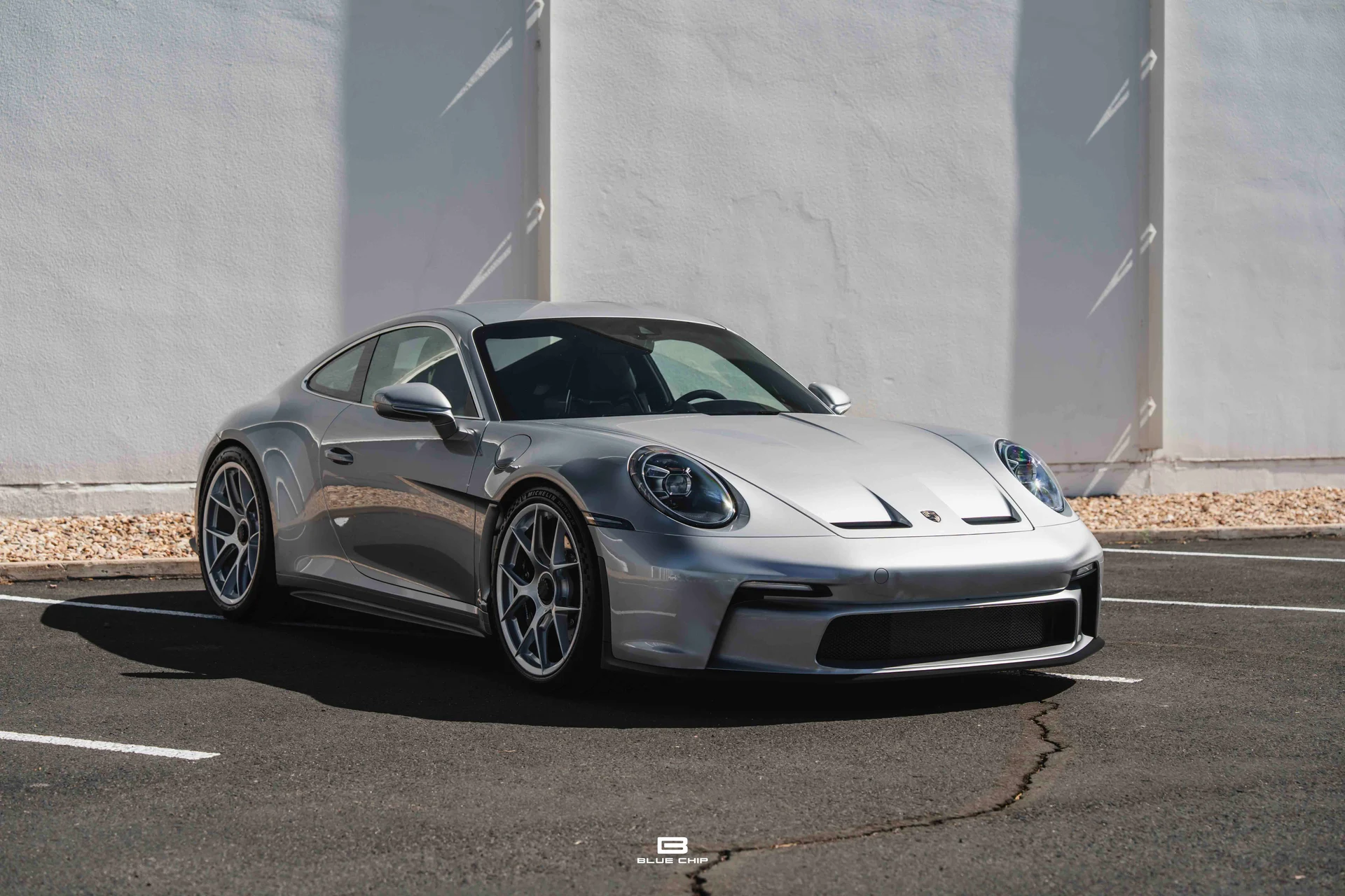 mph006_4006704586_6a345bddcfb33504418fa174_2024_Porsche_911_ST_06_036f1136e1
