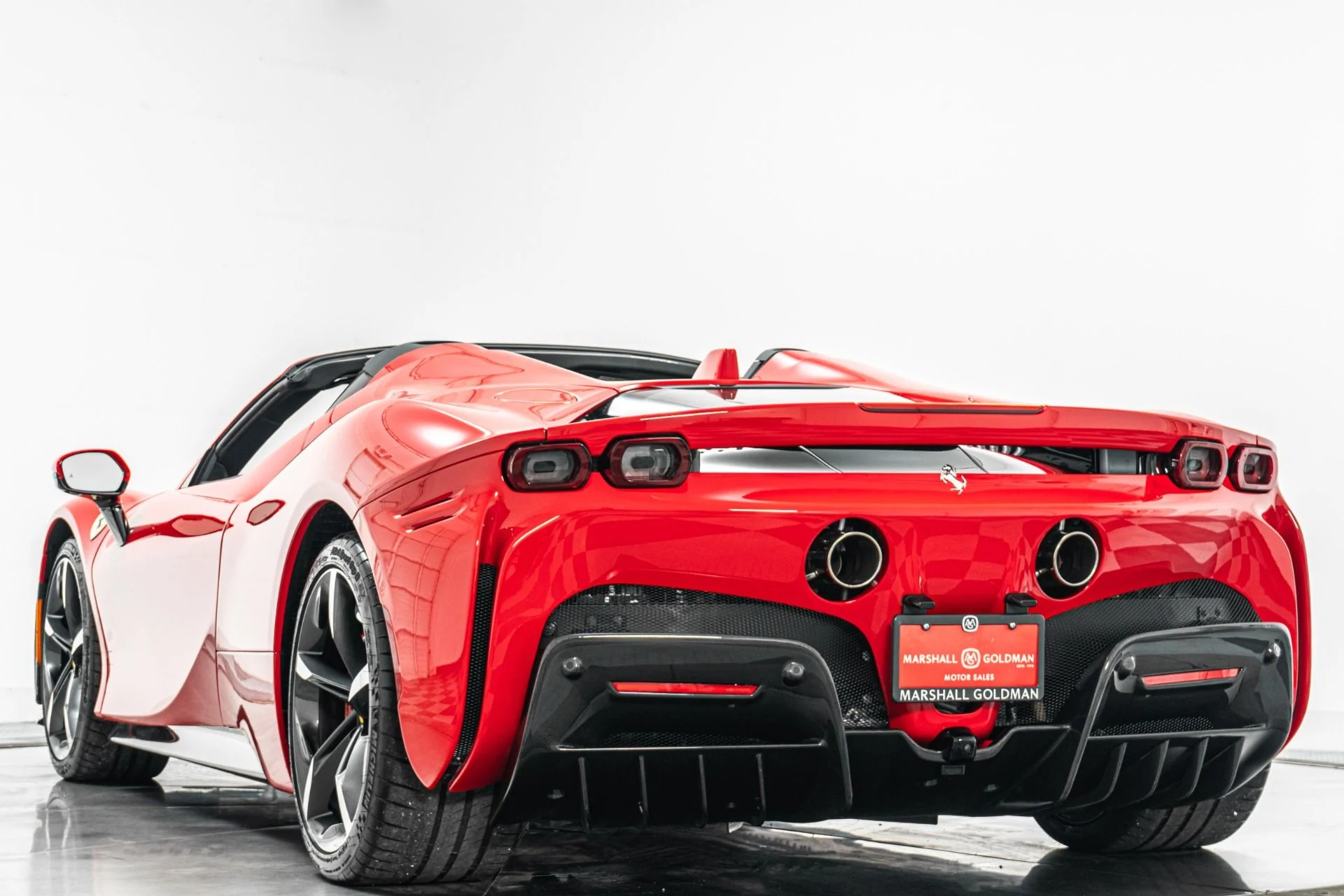 mph006_400756597_Used_2025_Ferrari_SF_90_Spider_1779917400_f7b6b962c5