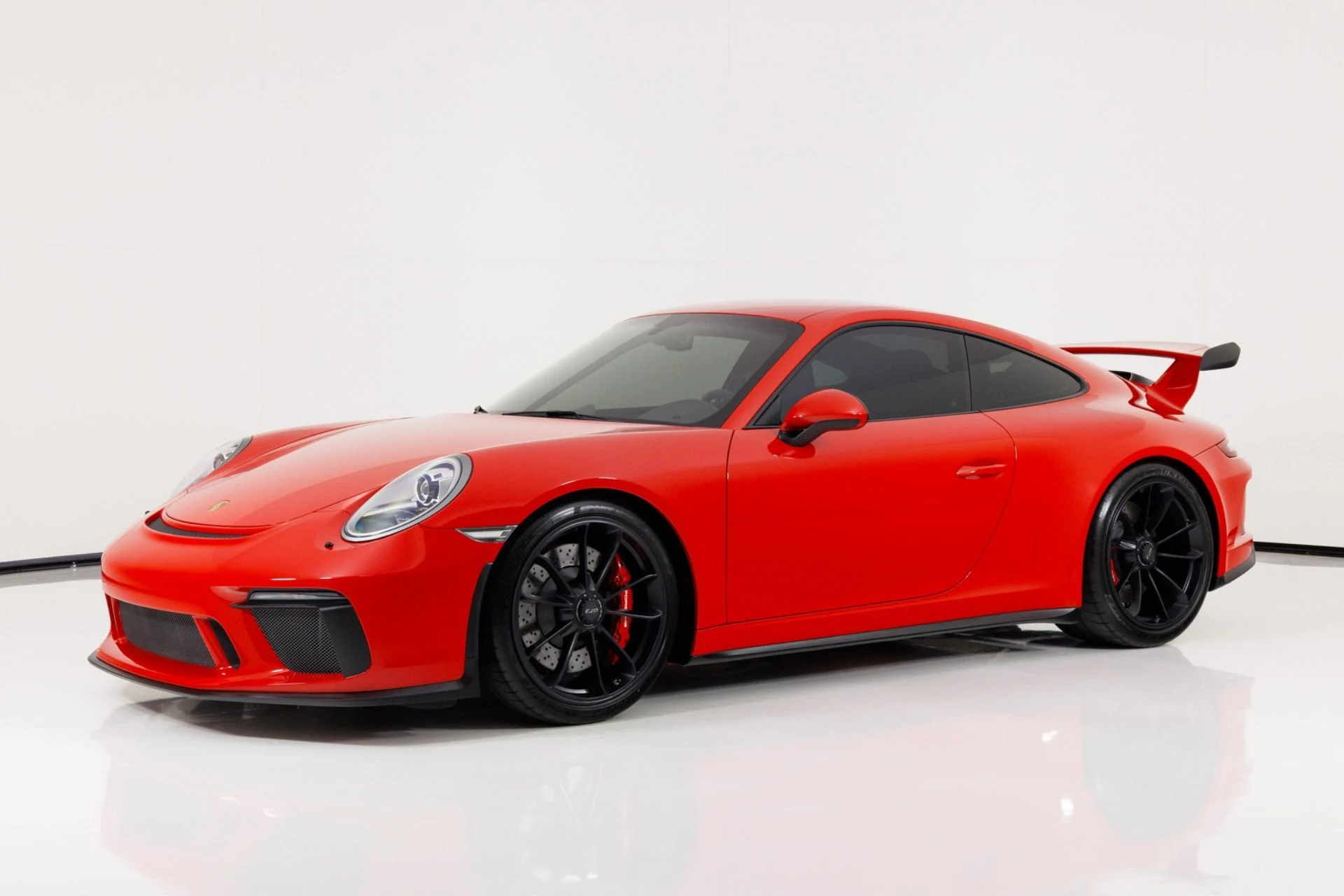 mph006_402351688_Used_2018_Porsche_911_GT_3_1782237112_765e076d49