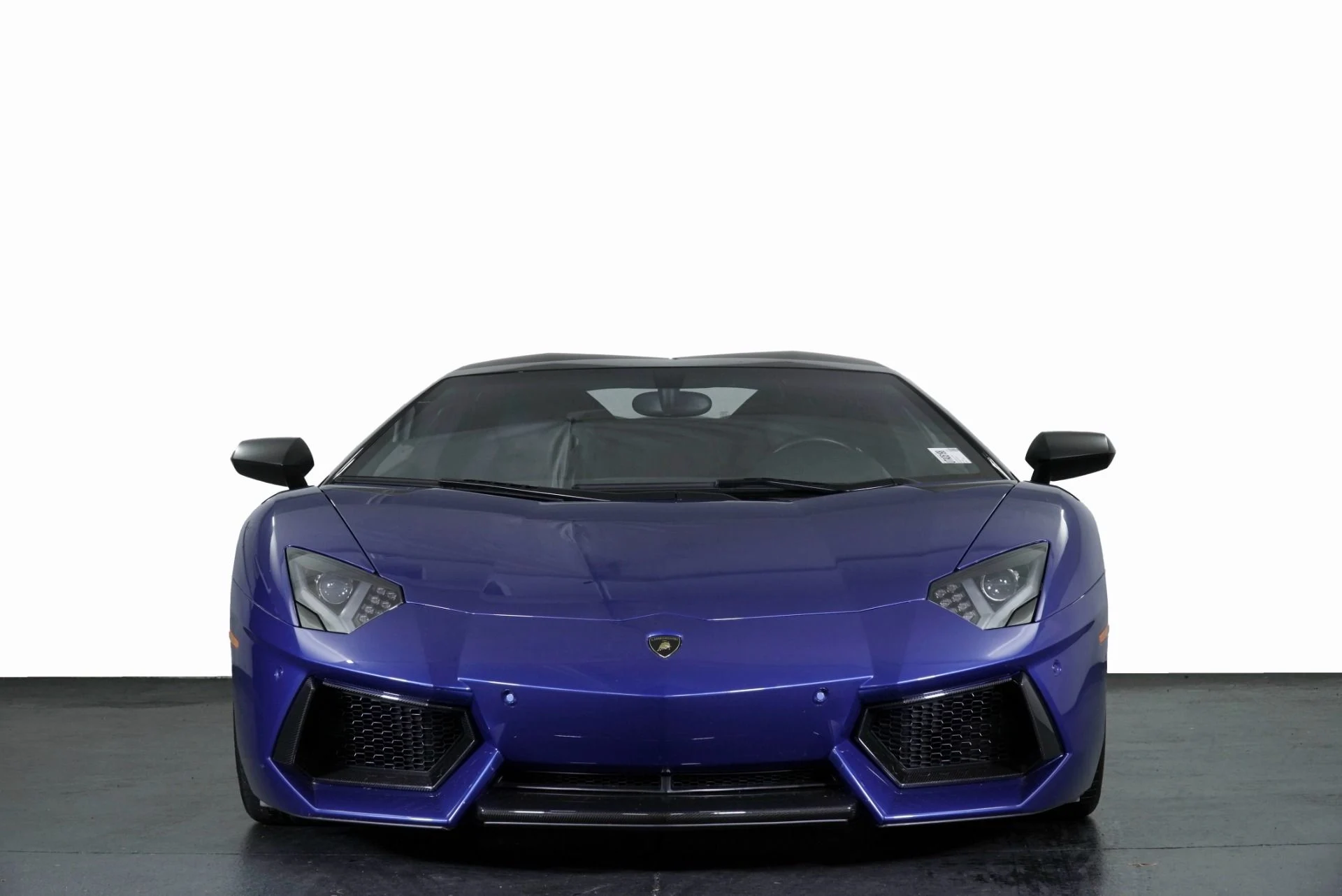 mph006_4023956021_Used_2016_Lamborghini_Aventador_LP_700_4_1767895159_384f31c42d