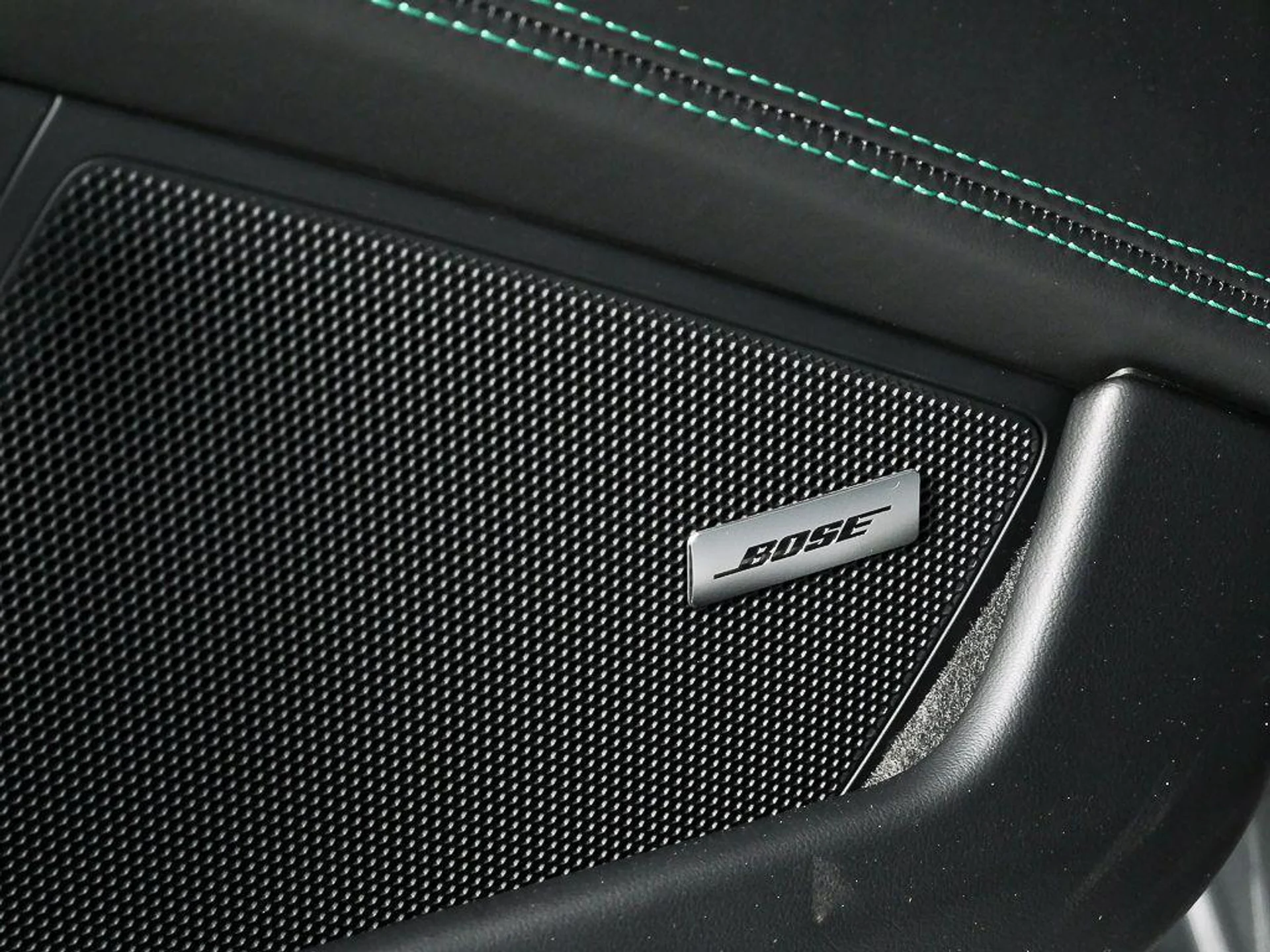 mph006_4028679895_i_FP_95_NL_Pwf06e0rr_Uu_D_Dm0m_X_a_U_bd24a64a67