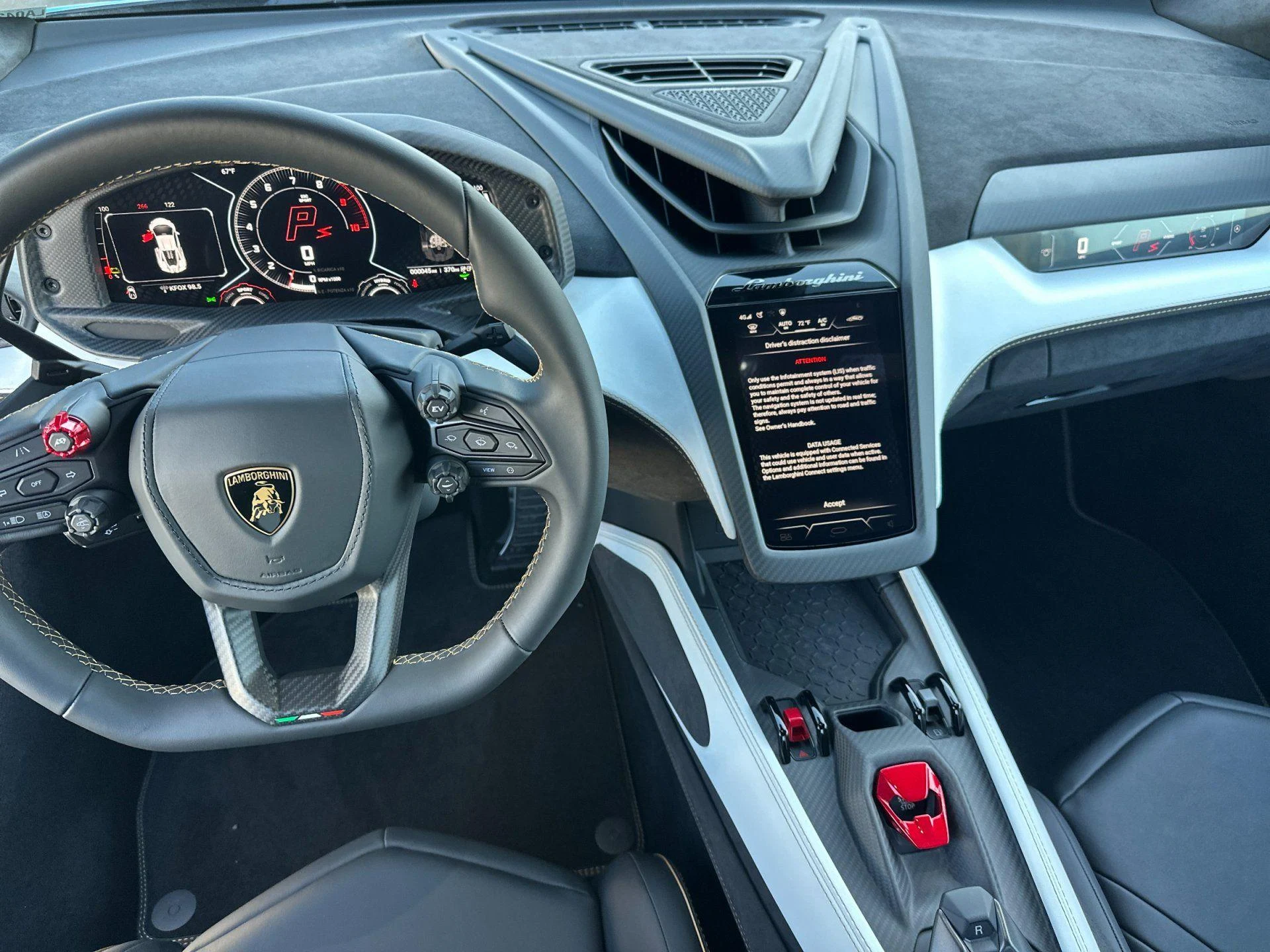 mph006_4034355806_New_2026_Lamborghini_Revuelto_1776759406_bbb32e564c