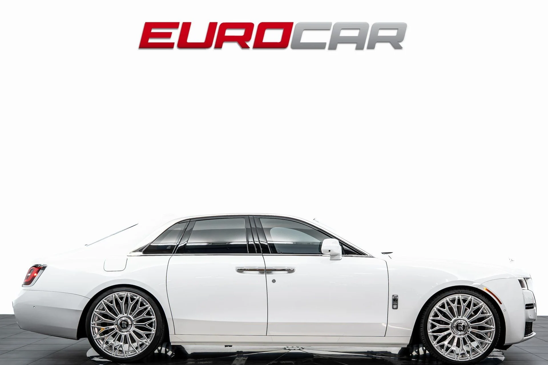 mph006_4040656019_image_7_1aa81c4d63