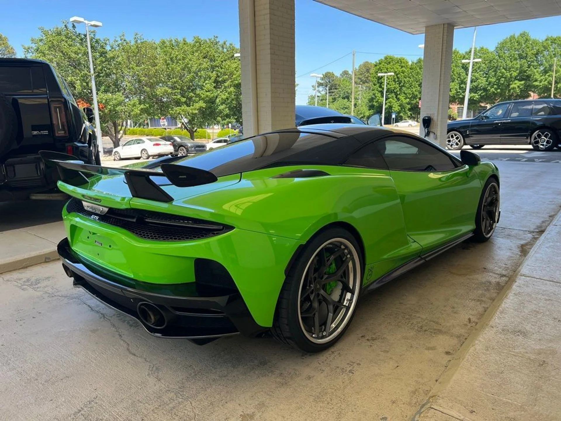 mph006_4041729450_8r69lbhdkionun4for2ije0za1jr_0245f3112b