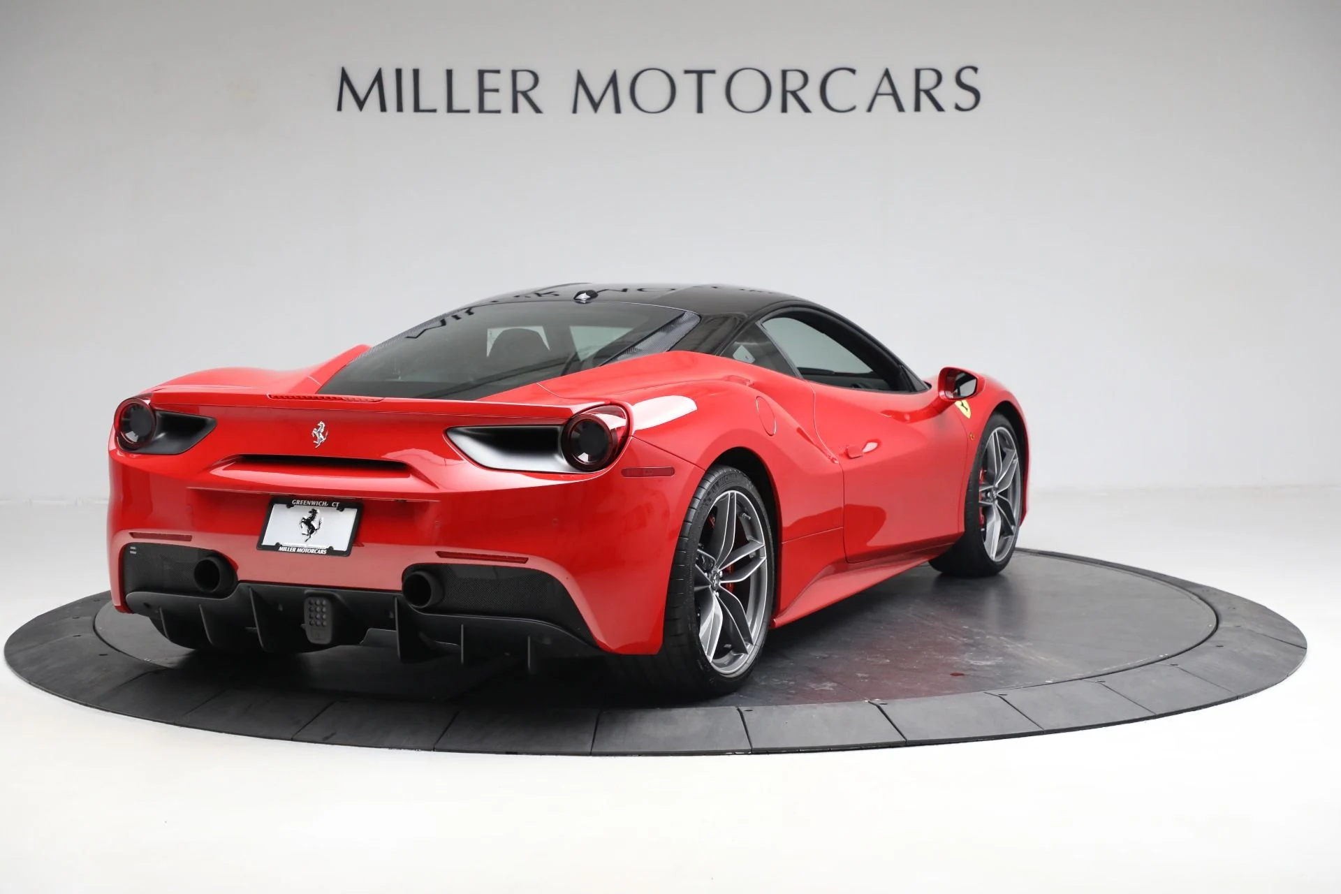 mph006_4053341571_Used_2018_Ferrari_488_GTB_1784751136_a21f8b8196