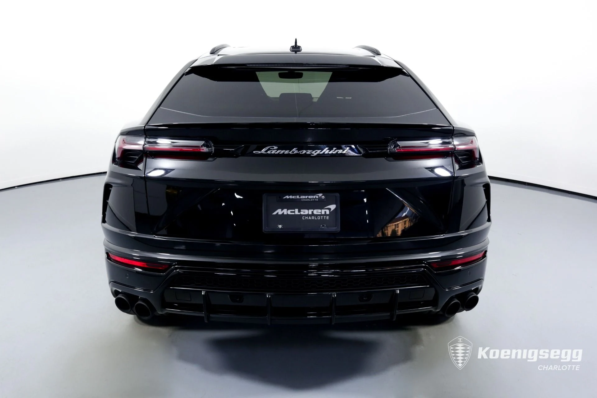 mph006_4061130124_Used_2021_Lamborghini_Urus_1675553145_f36bb0c955