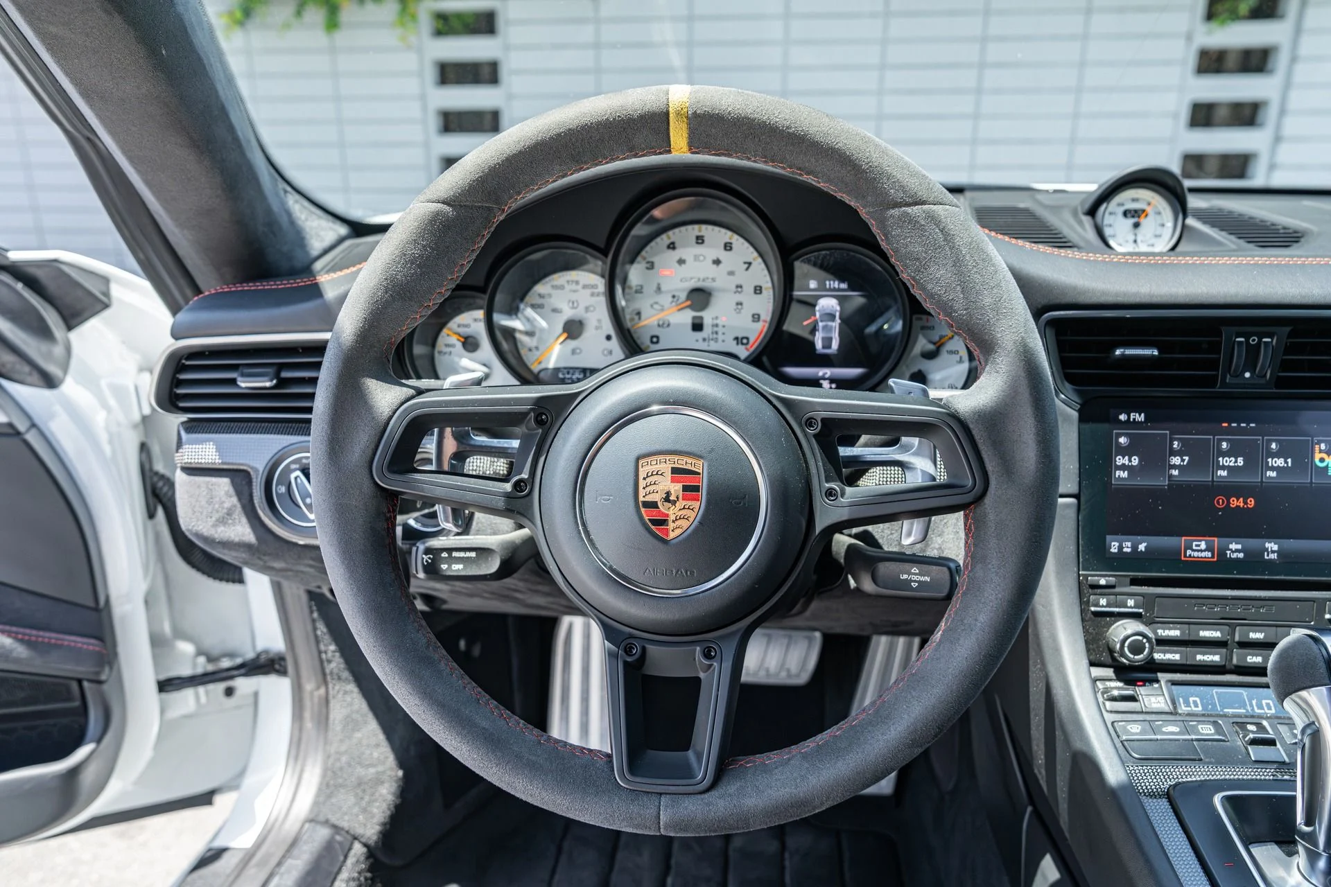 mph006_408743248_Used_2019_Porsche_911_GT_3_RS_1754072602_7b8f538071
