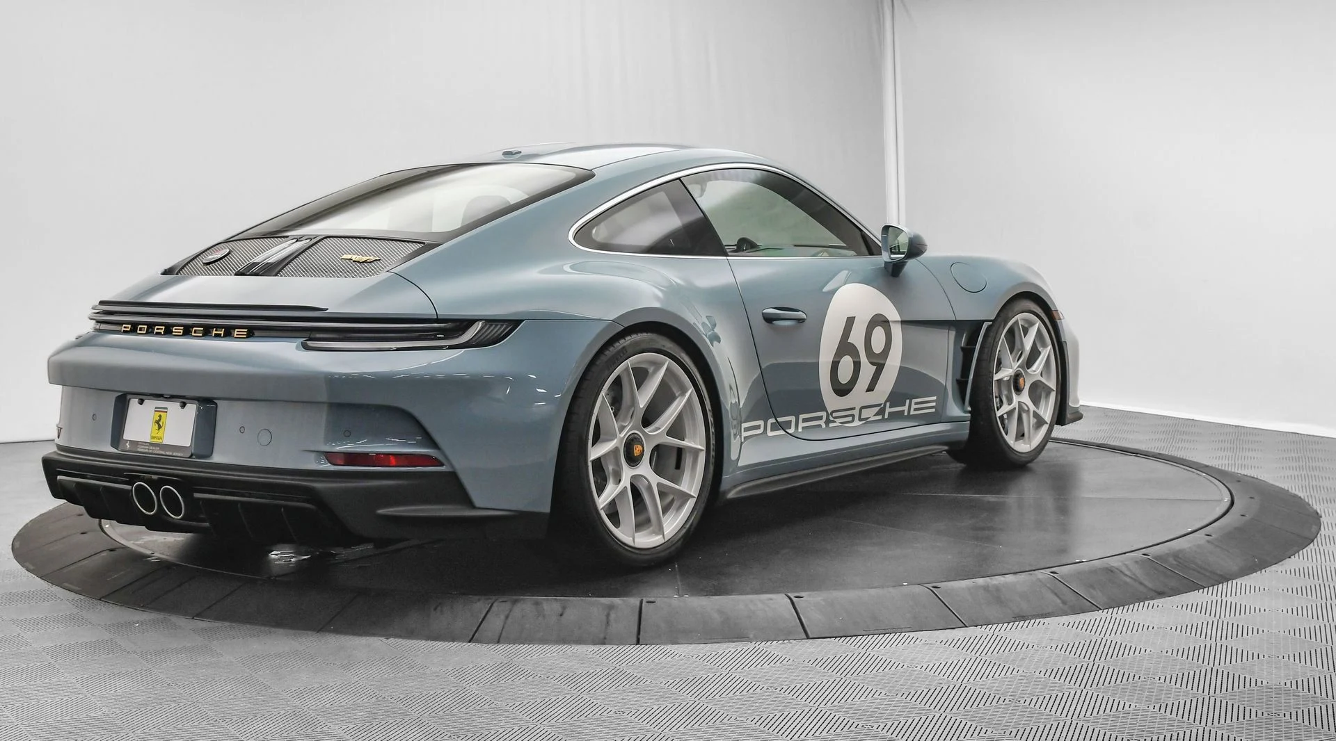 mph006_4087939268_d7bf4b9df3bf462ea3ab8069a903697f_9d02fdc394