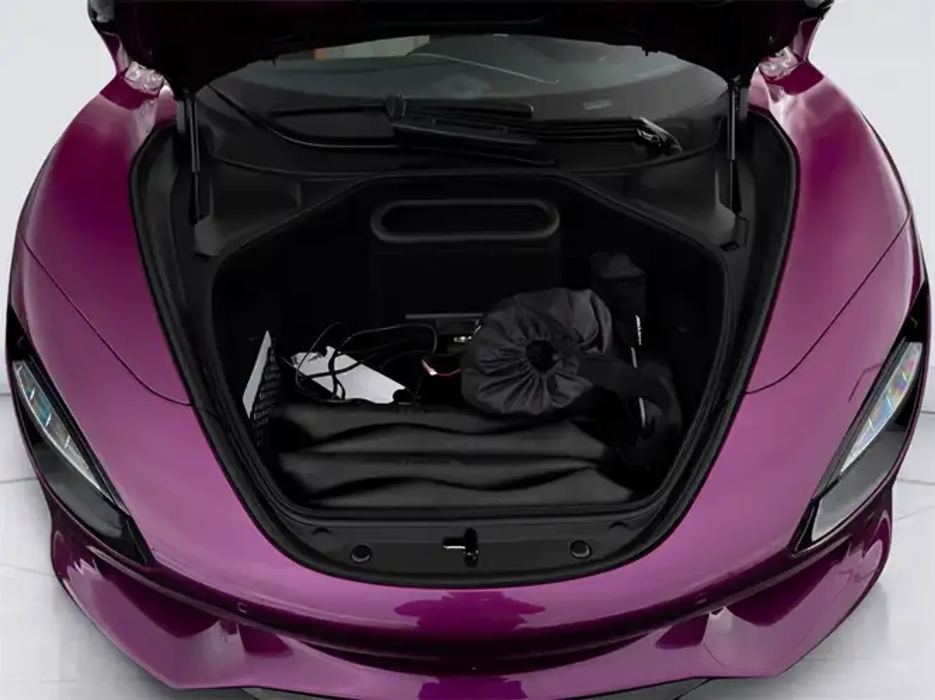 mph006_4104344133_a5_R0nmg2_Mb_VR_0_Dz9_med_f0e3616b88