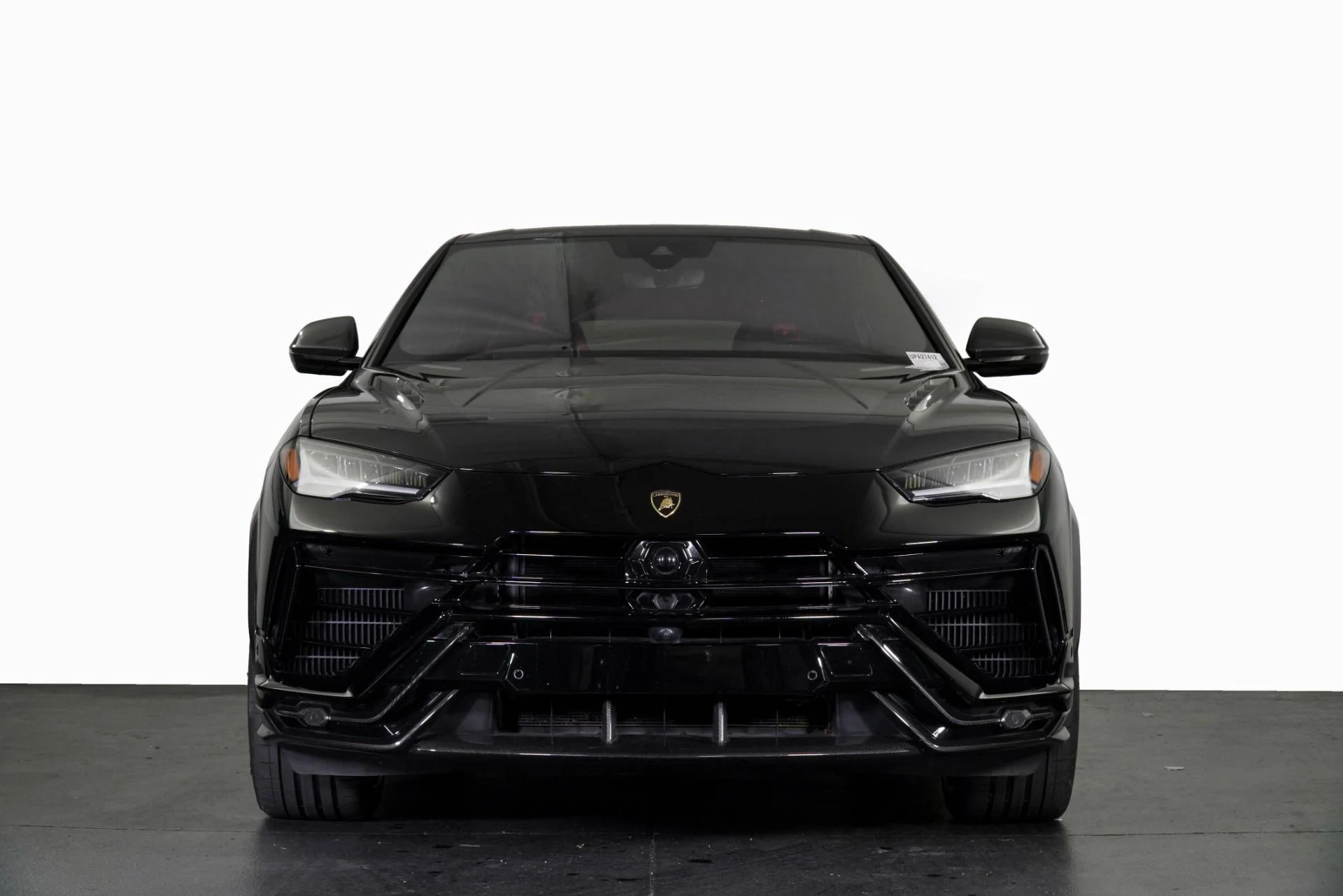 mph006_4113641360_Used_2023_Lamborghini_Urus_Performante_1773400197_e6b4b02d27