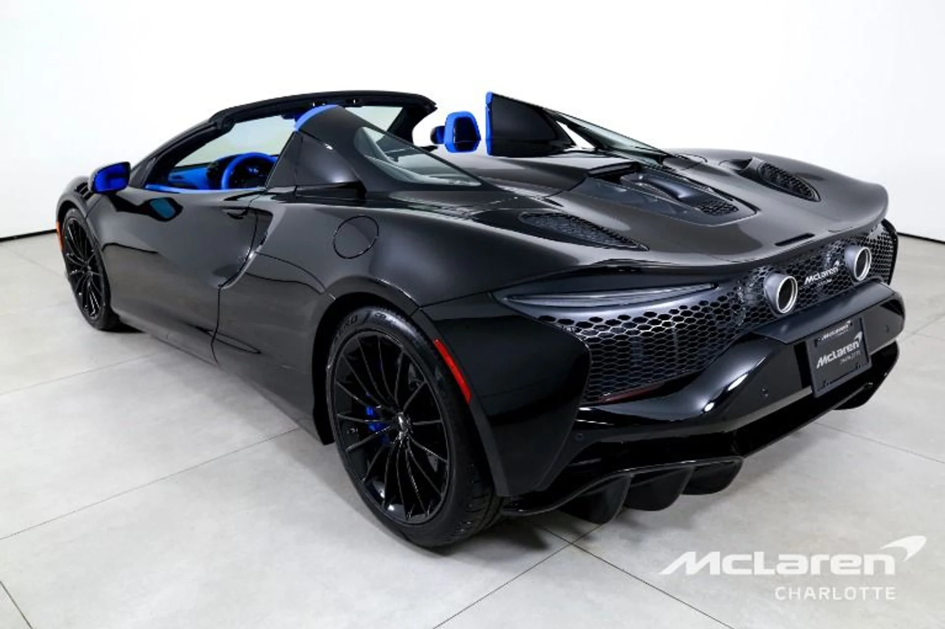 mph006_4114513031_New_2025_Mc_Laren_Artura_Spider_bb9075ac5a